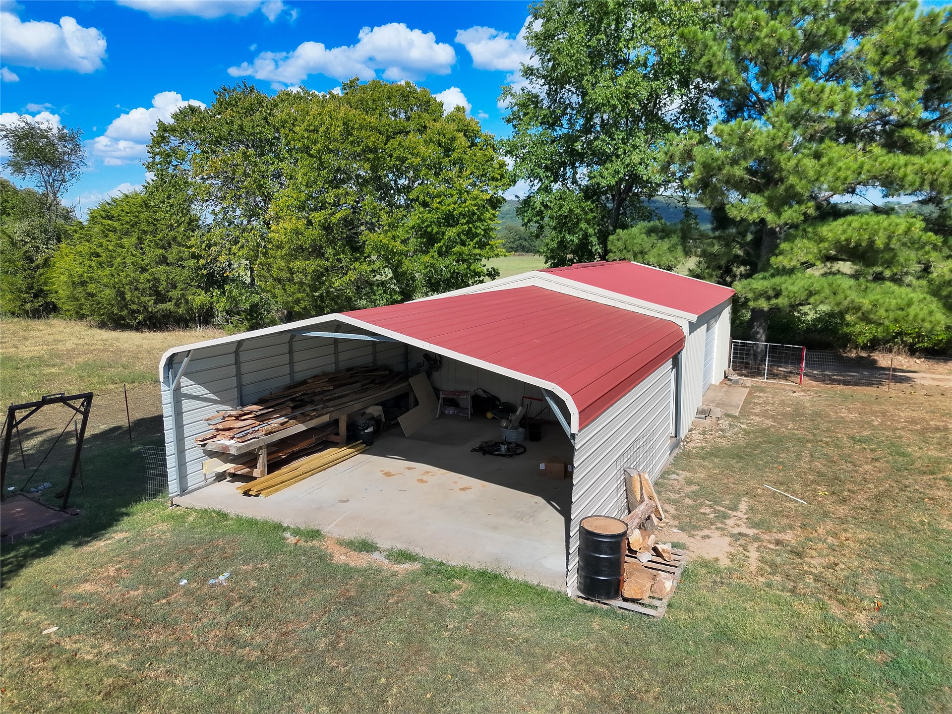 81232 S 4775 Property Photo 7