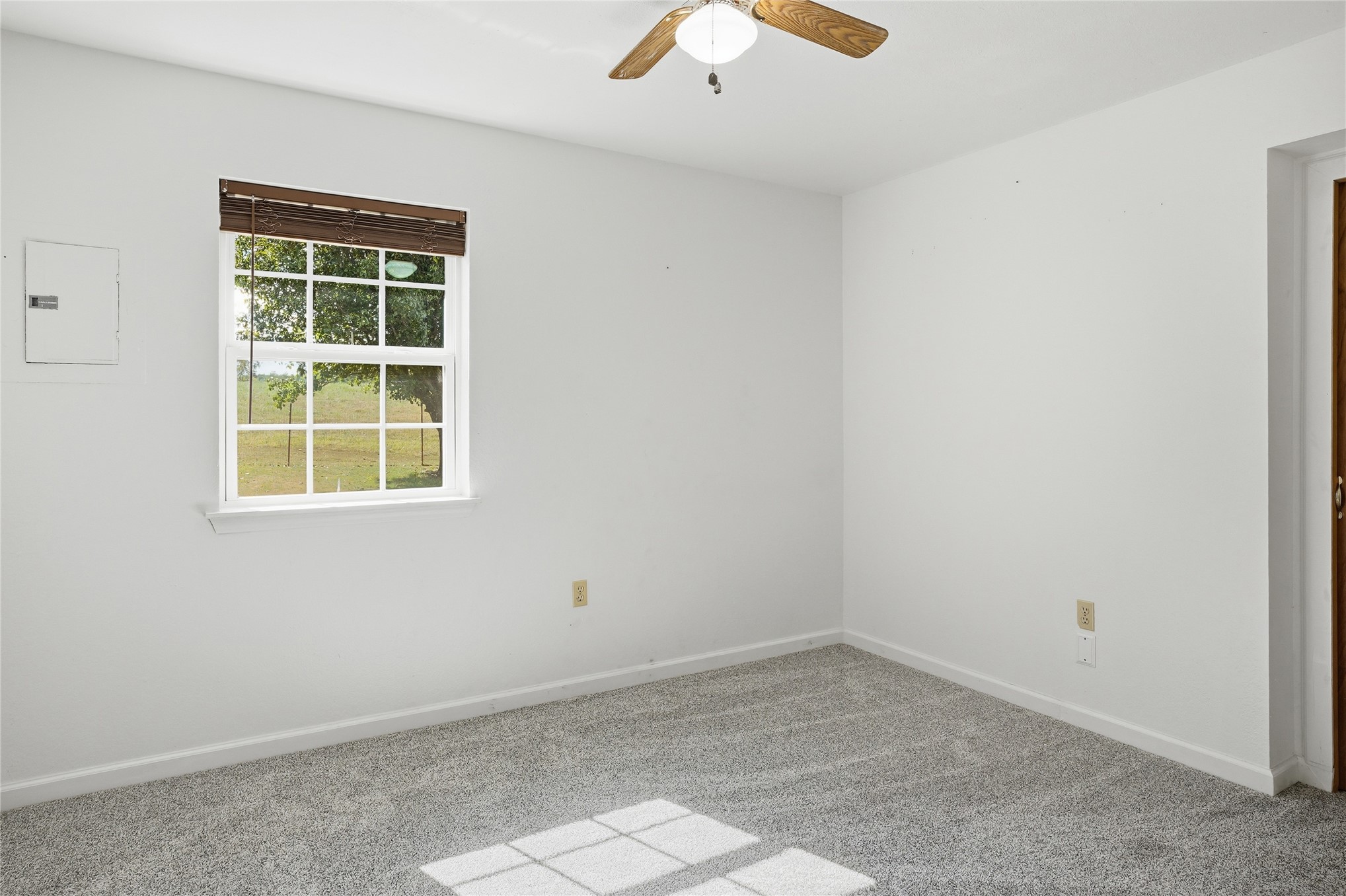 81232 S 4775 Property Photo 30