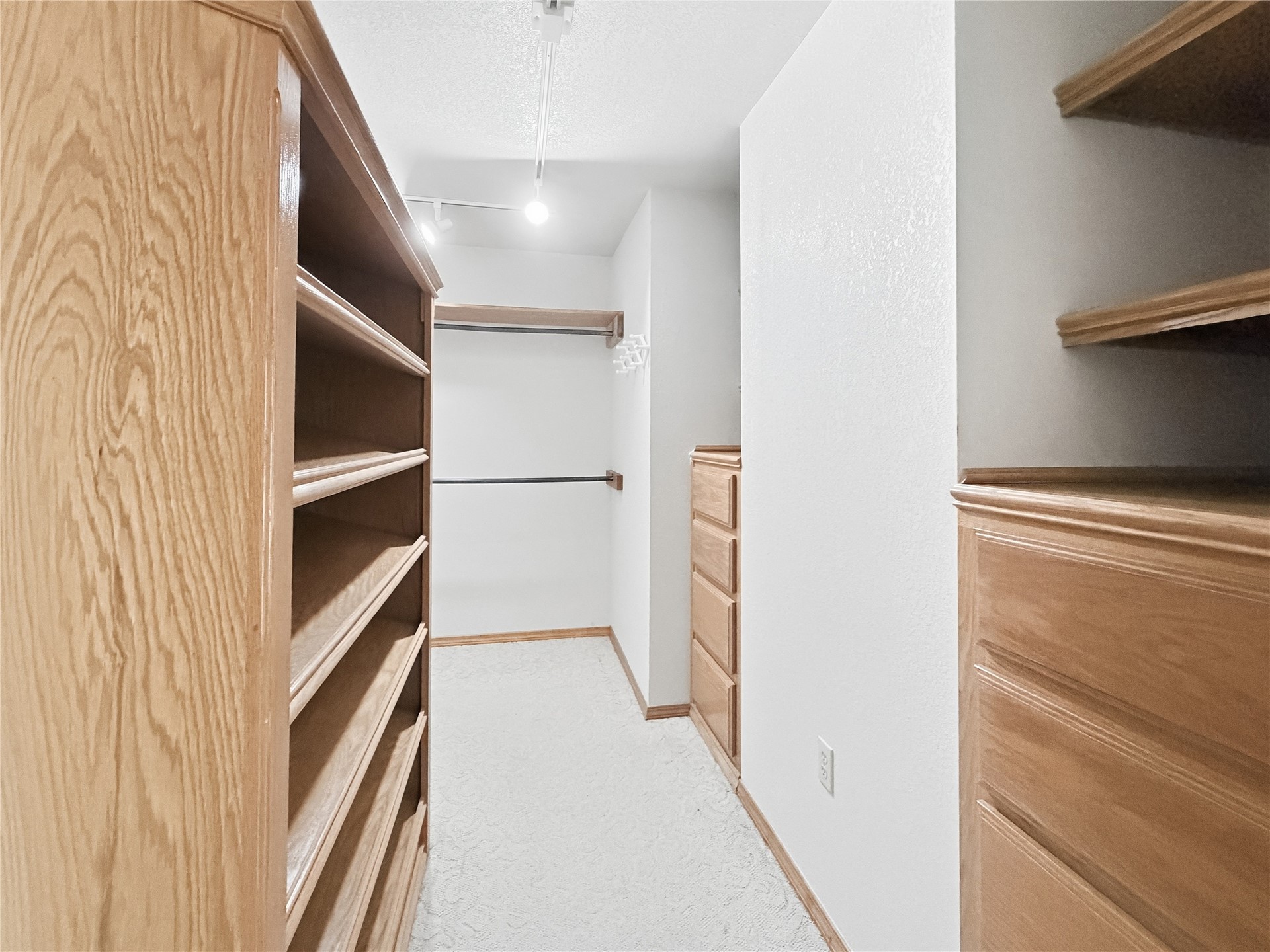 81232 S 4775 Property Photo 43