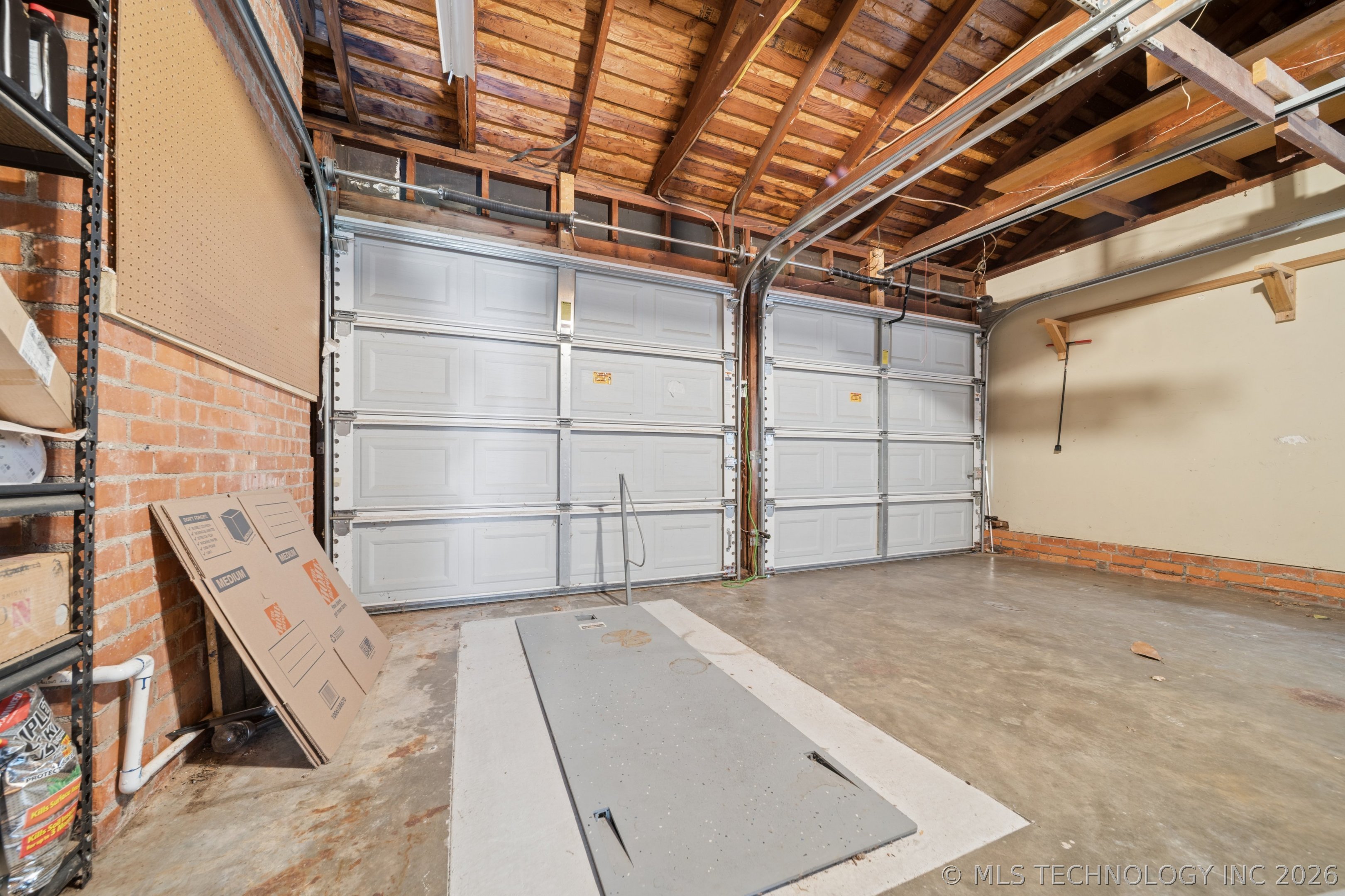 1909 E 35th Place Property Photo 31
