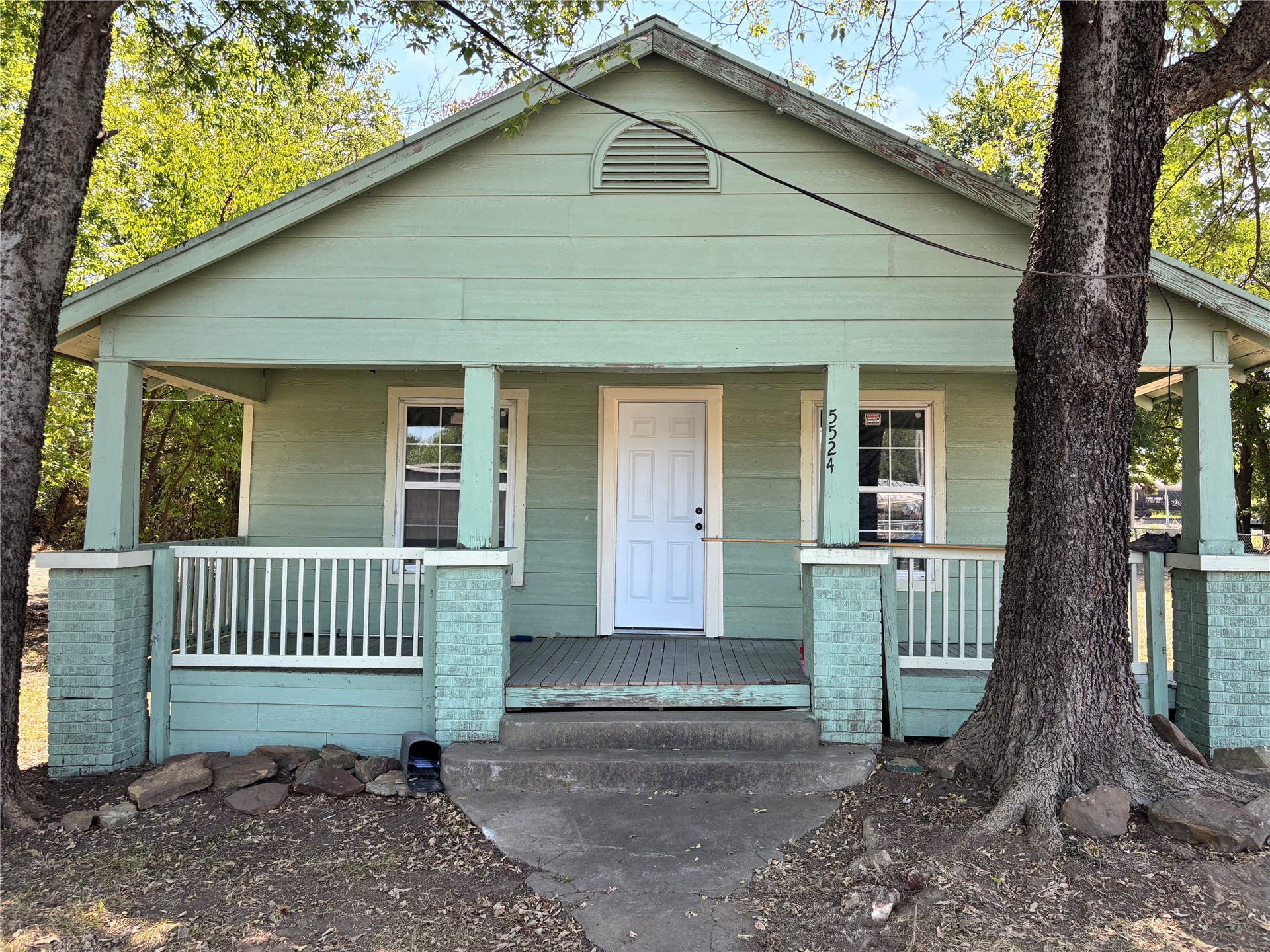 5524 E Tecumseh Street Property Photo 1