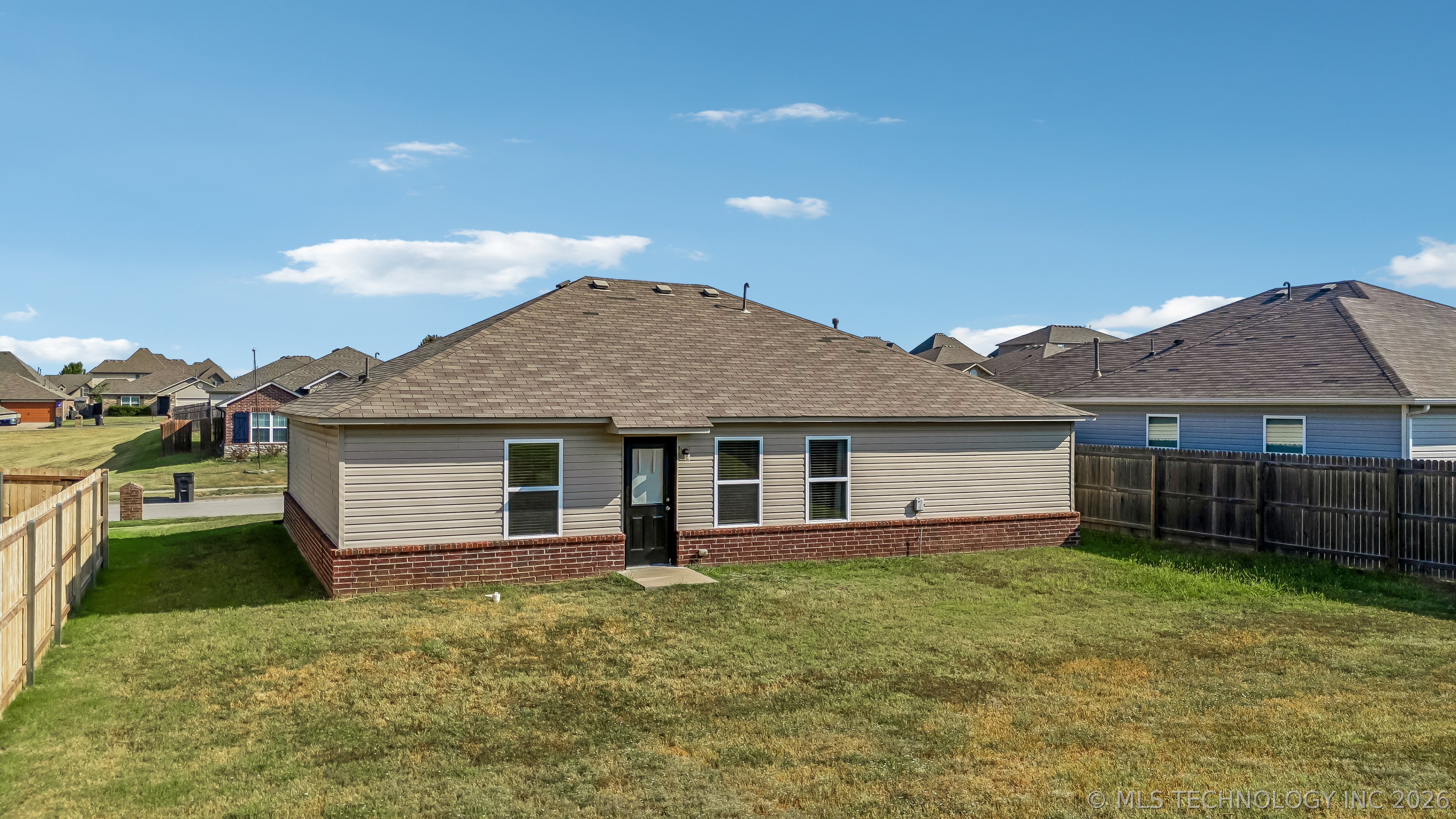 5812 E 146th Place S Property Photo 24