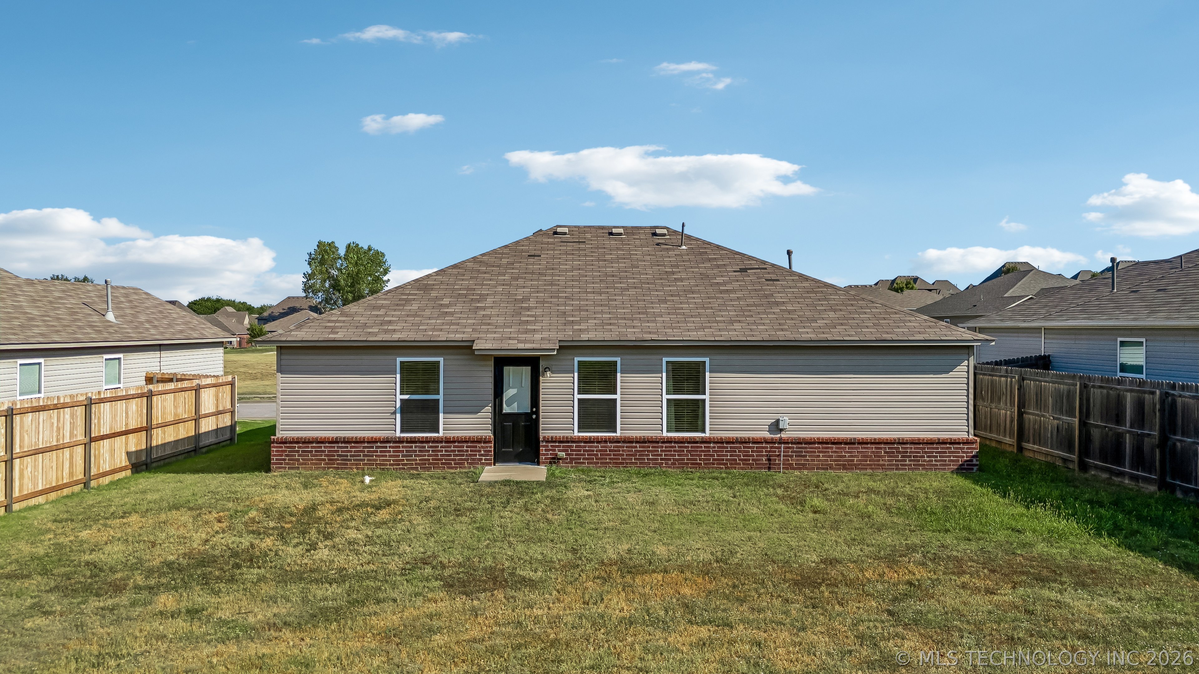 5812 E 146th Place S Property Photo 25