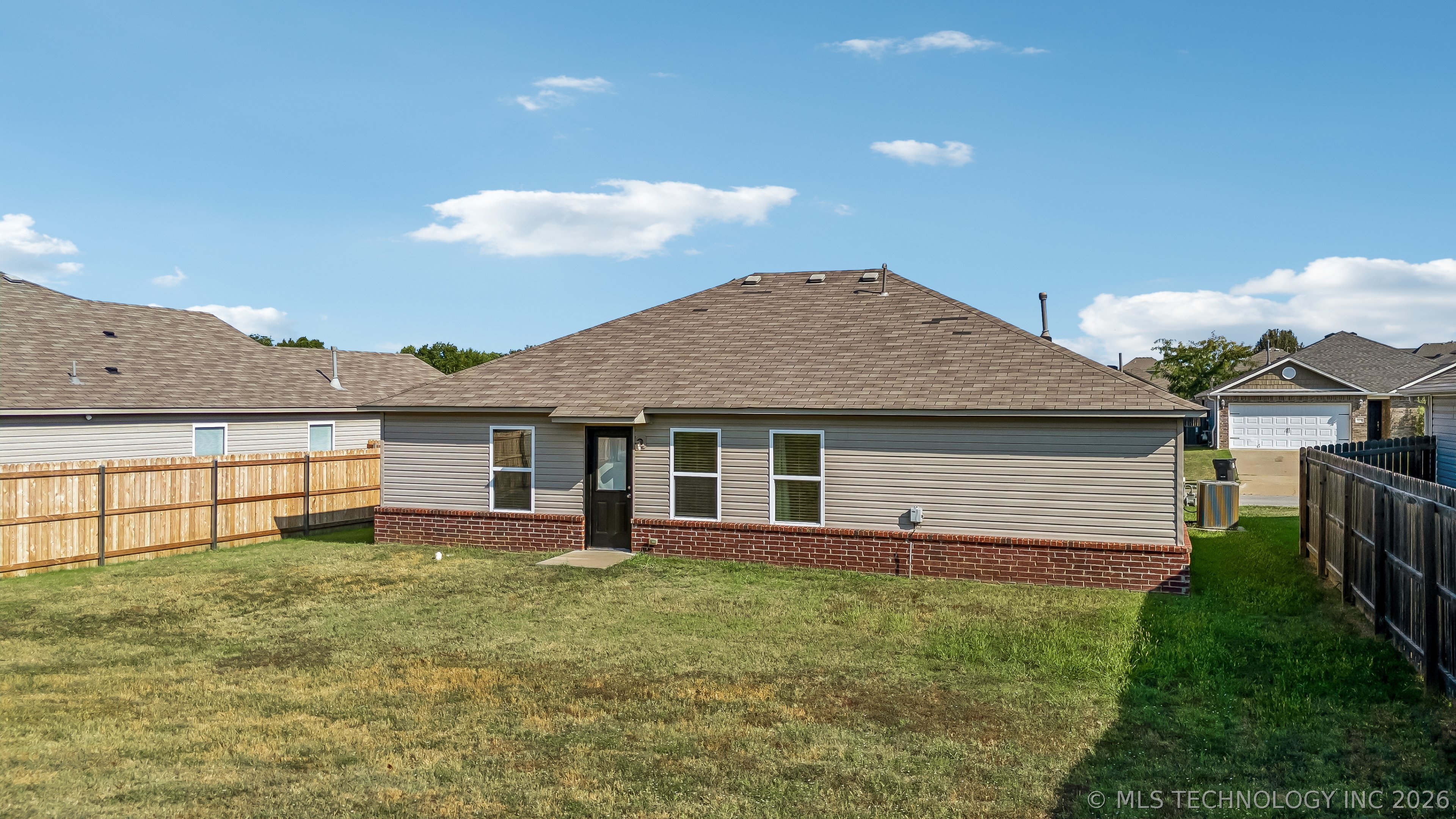 5812 E 146th Place S Property Photo 26