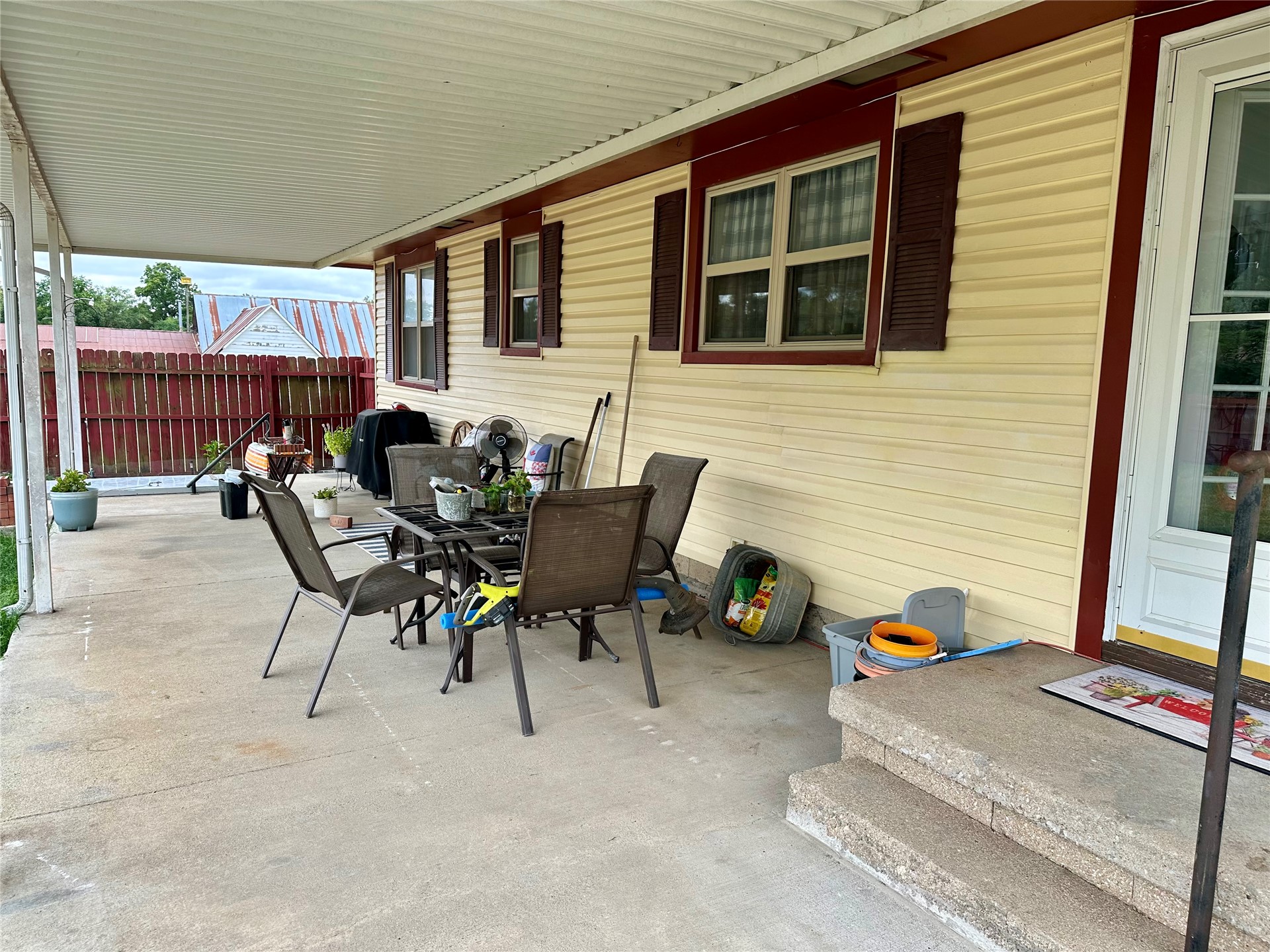 131 S Hyden Avenue Property Photo 16