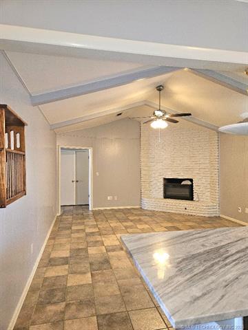 6008 E 56th Place Property Photo 2