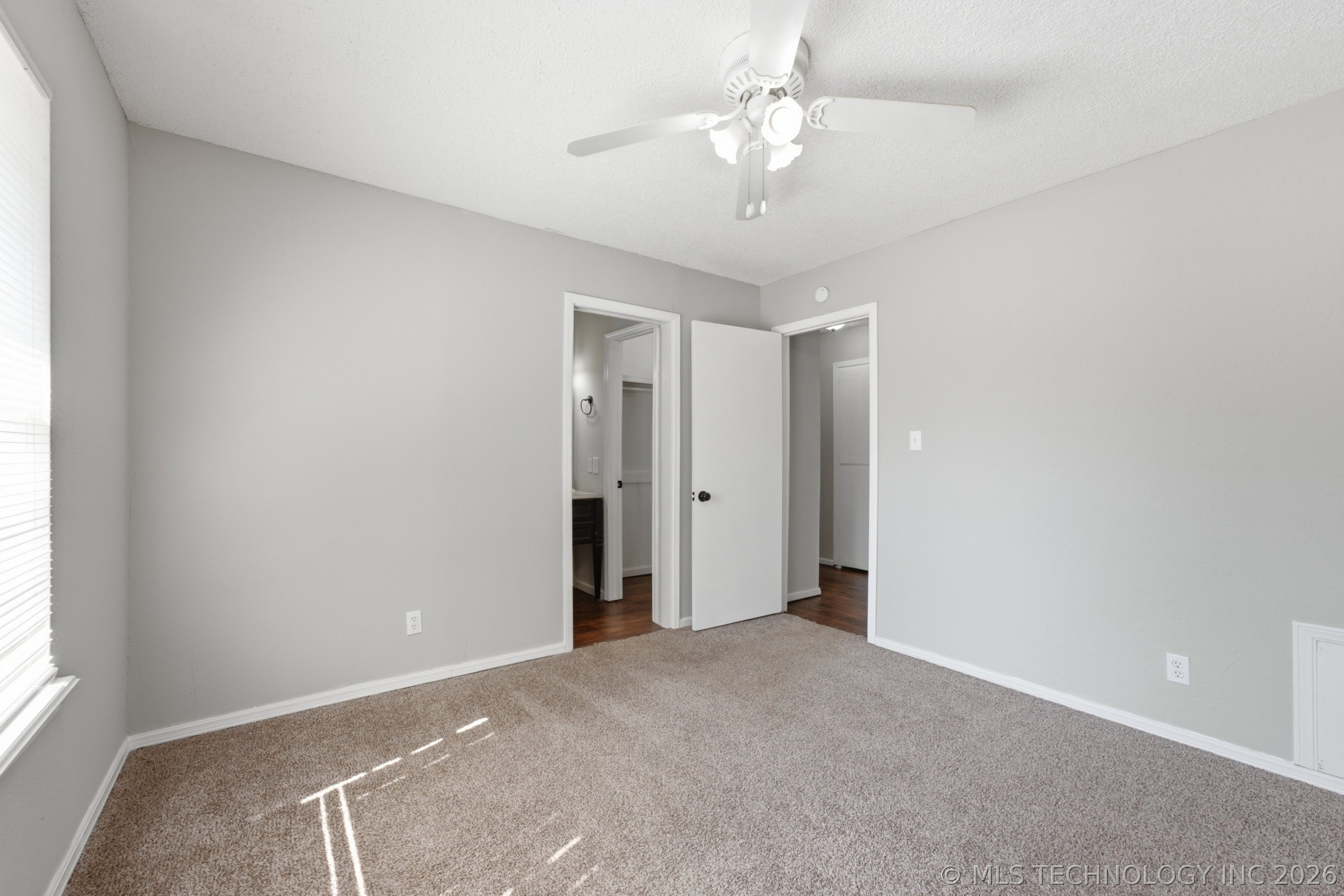 2981 W 66th Street Property Photo 8
