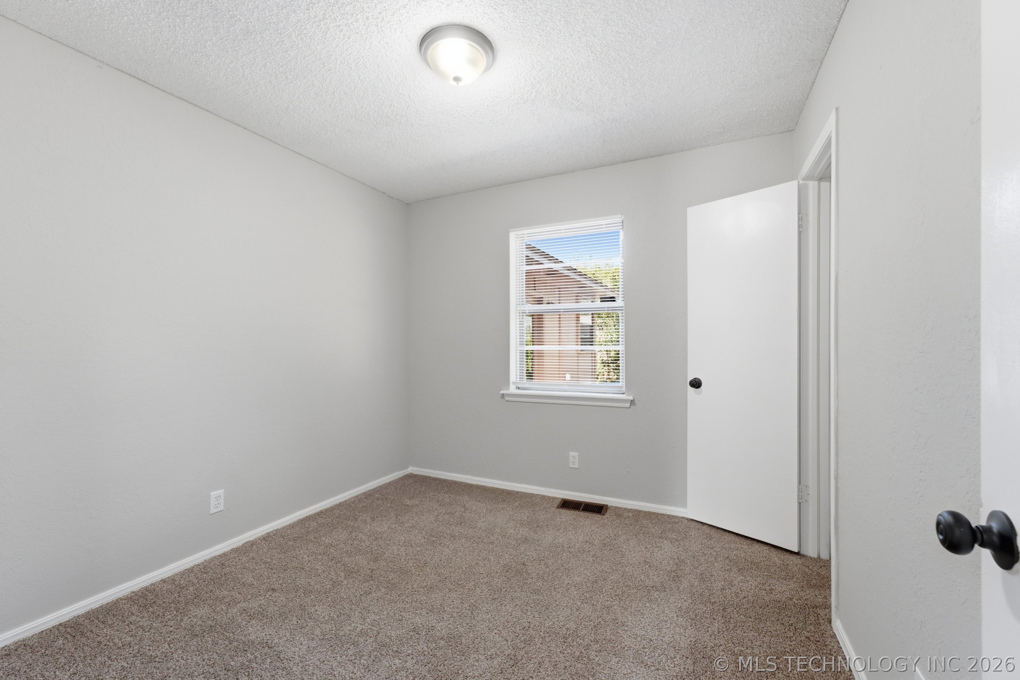 2981 W 66th Street Property Photo 10