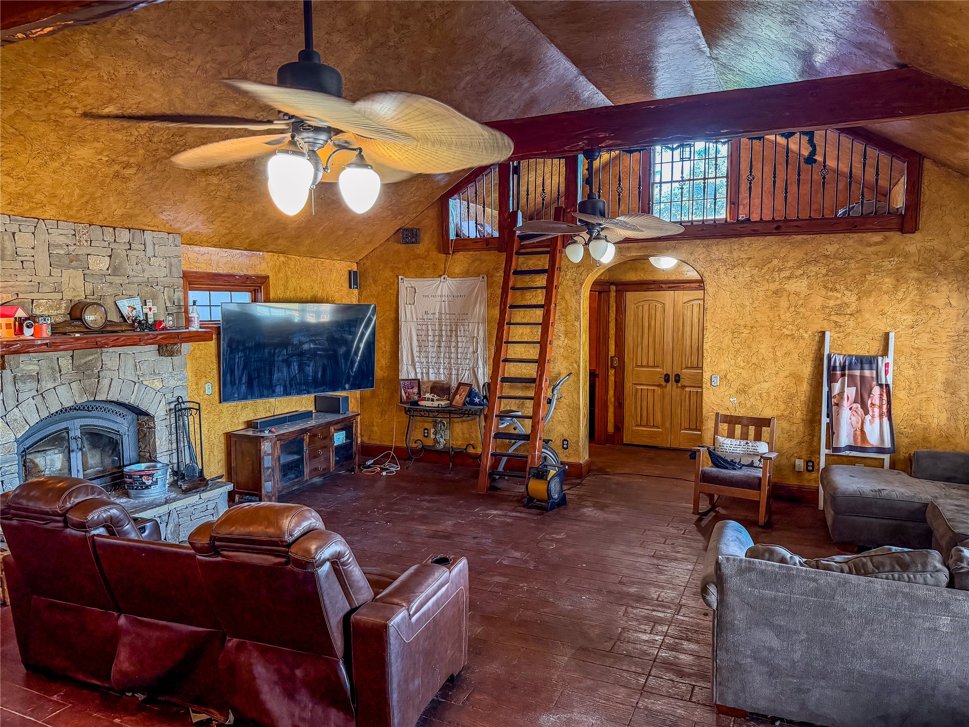 6180 E 560 Property Photo 14