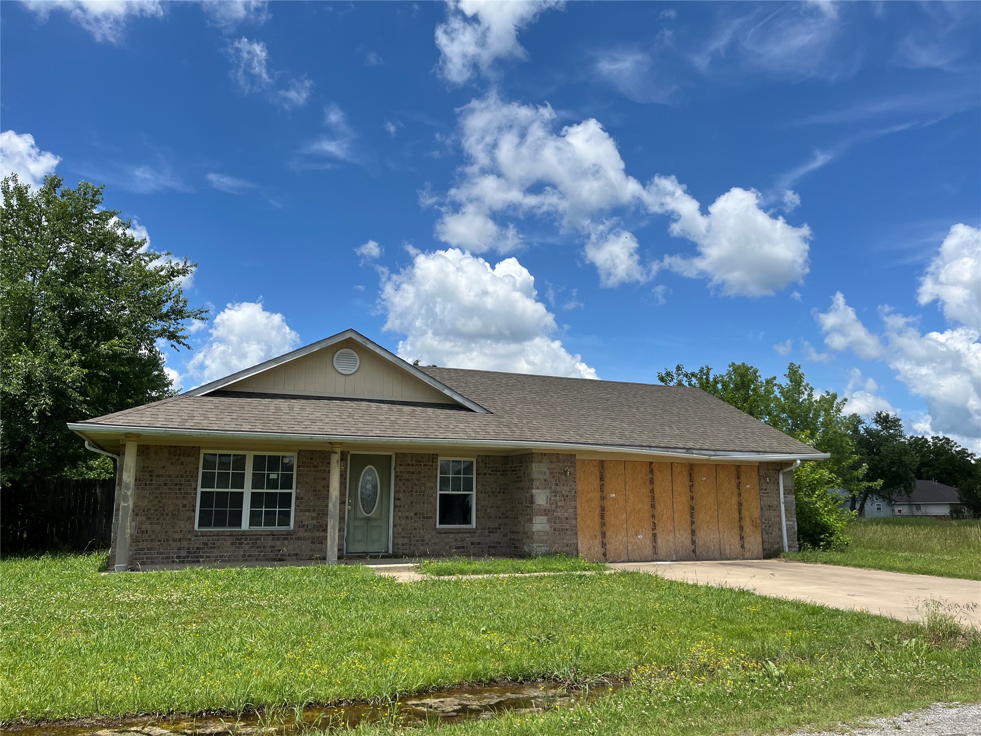 1006 Jahrman Place Property Photo 1