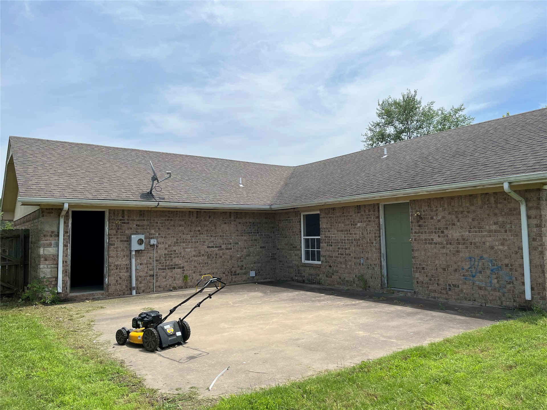 1006 Jahrman Place Property Photo 7