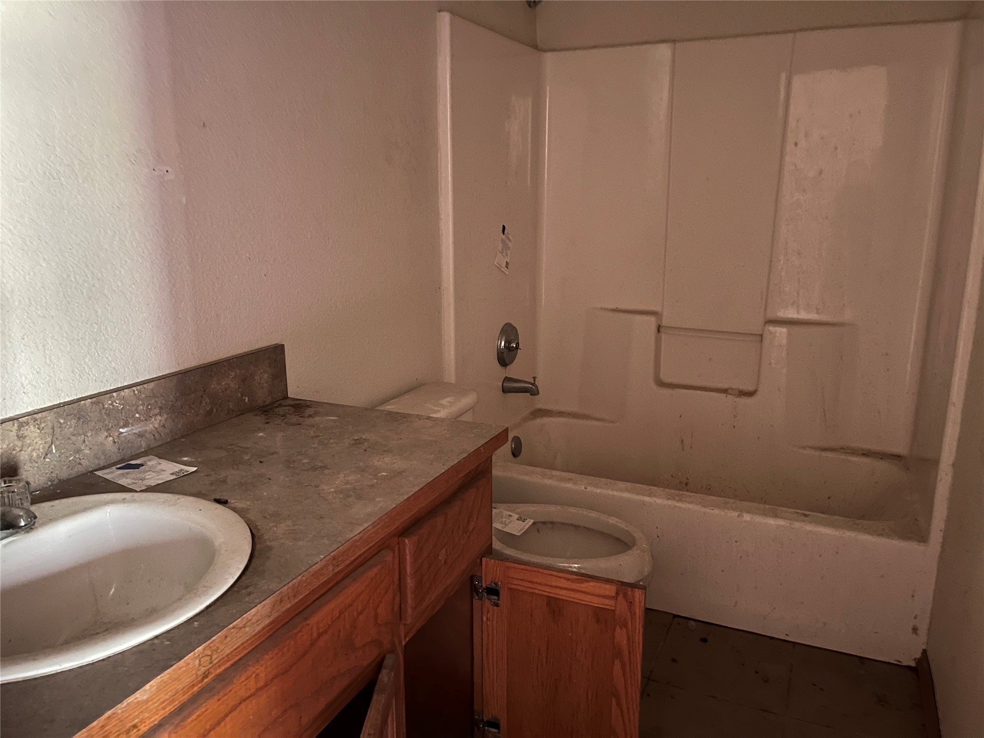 1006 Jahrman Place Property Photo 12