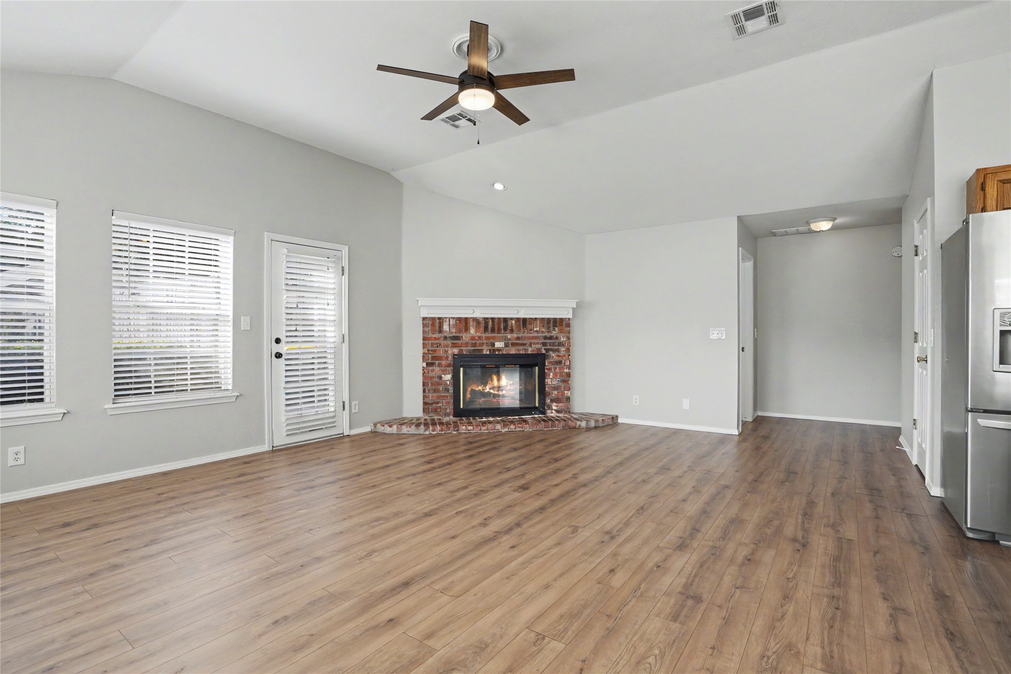 11126 S Mulberry Court Property Photo 5
