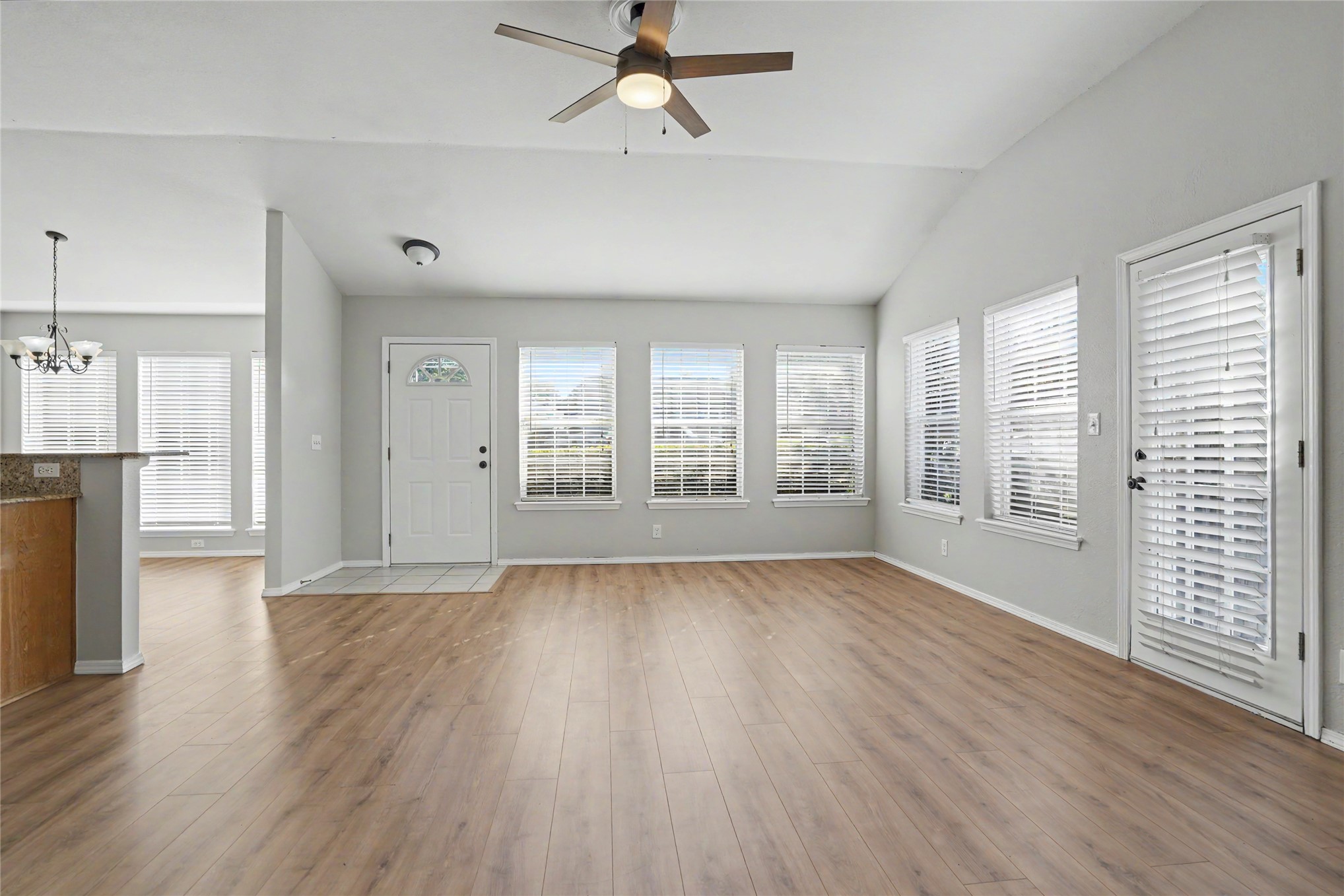11126 S Mulberry Court Property Photo 8