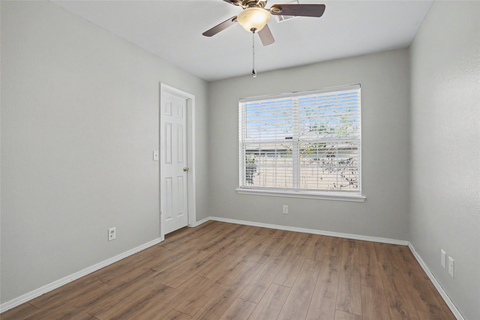 11126 S Mulberry Court Property Photo 27