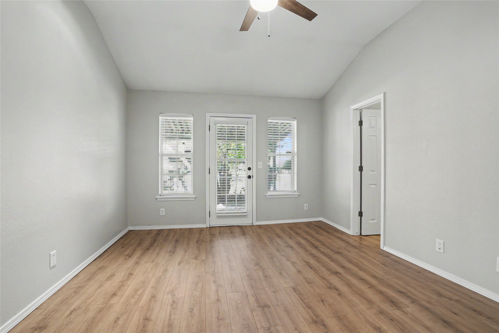 11126 S Mulberry Court Property Photo 40