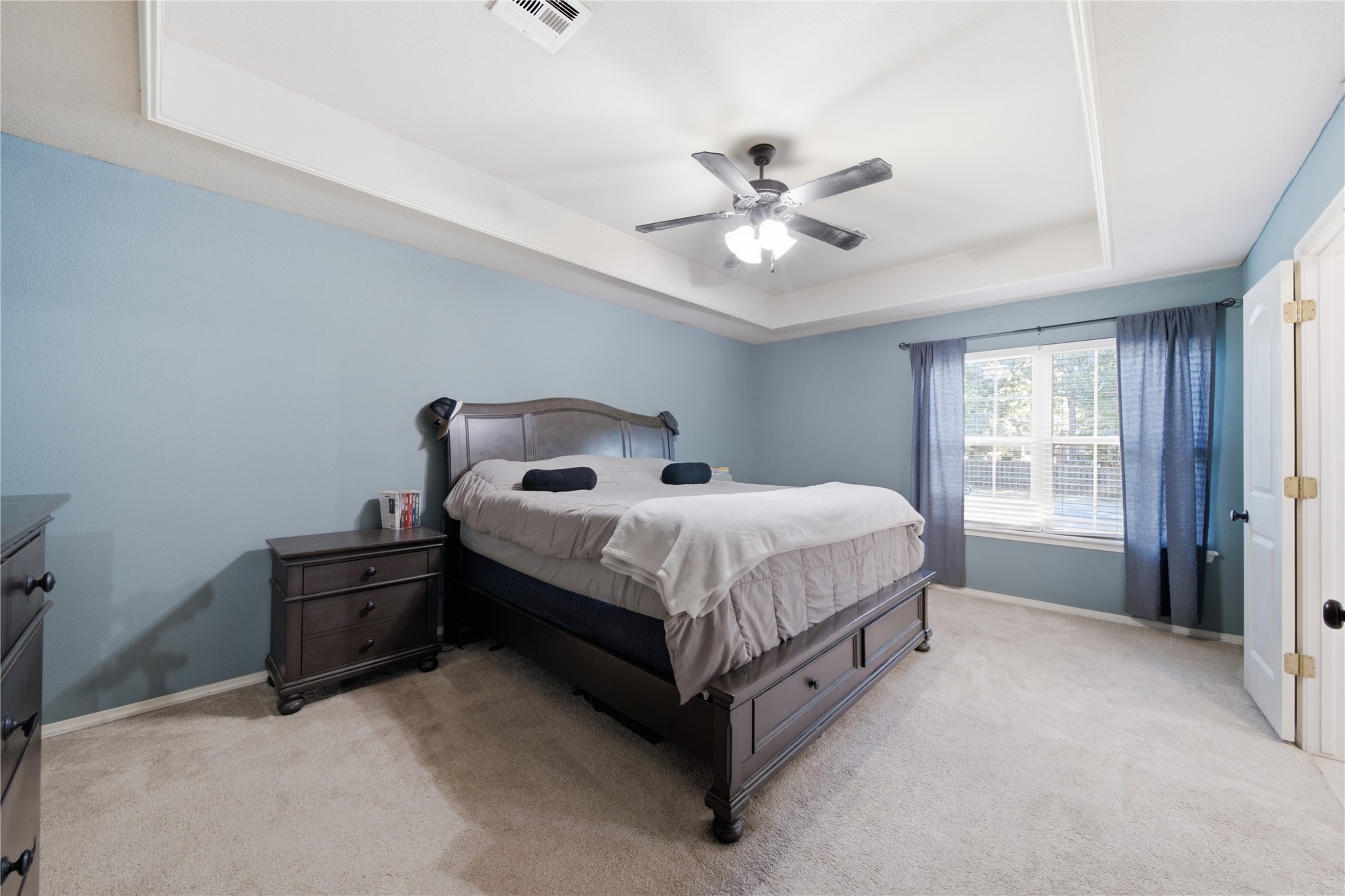 107 E 116th Place Property Photo 14