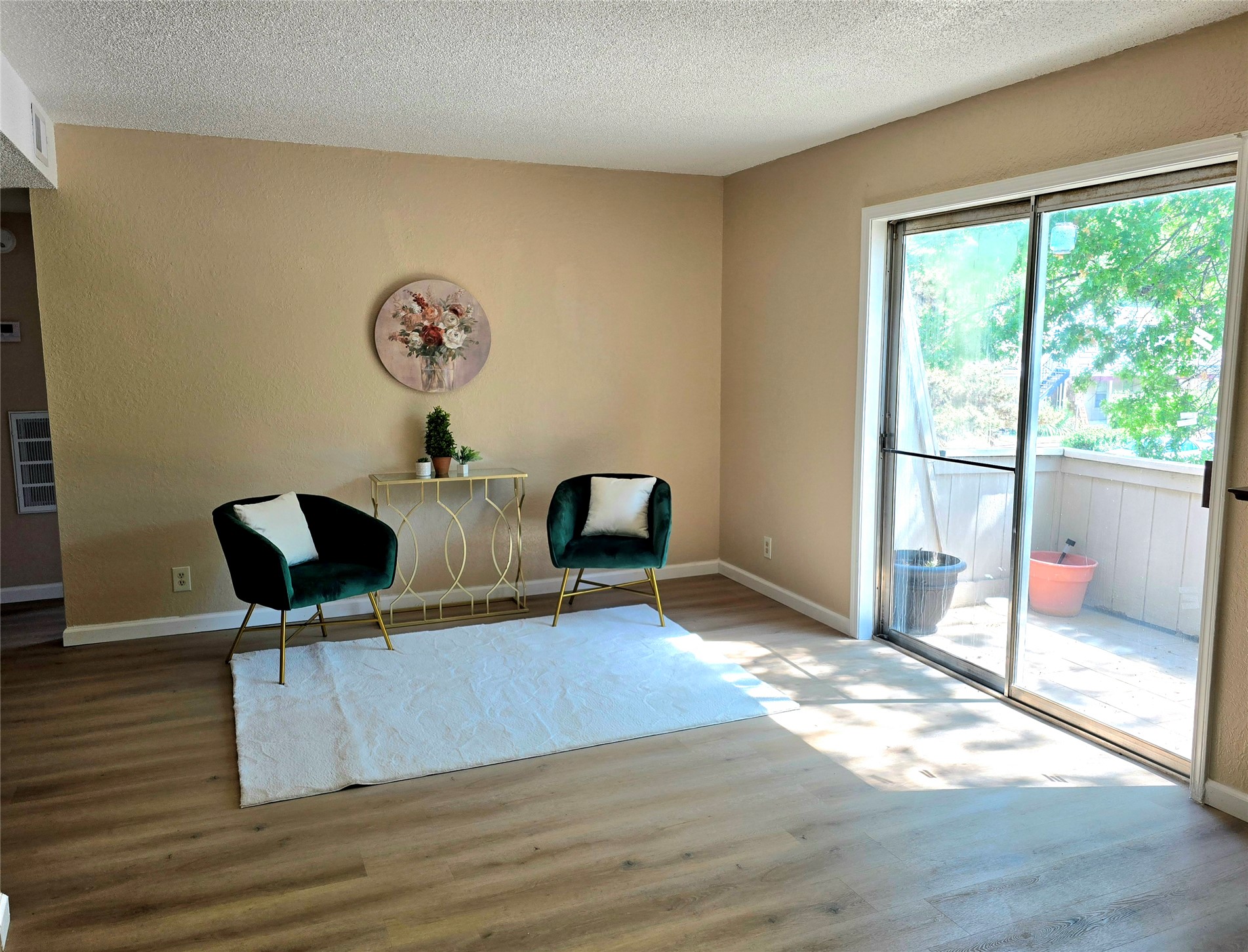 6622 S Zunis Avenue 3e10 Property Photo 5