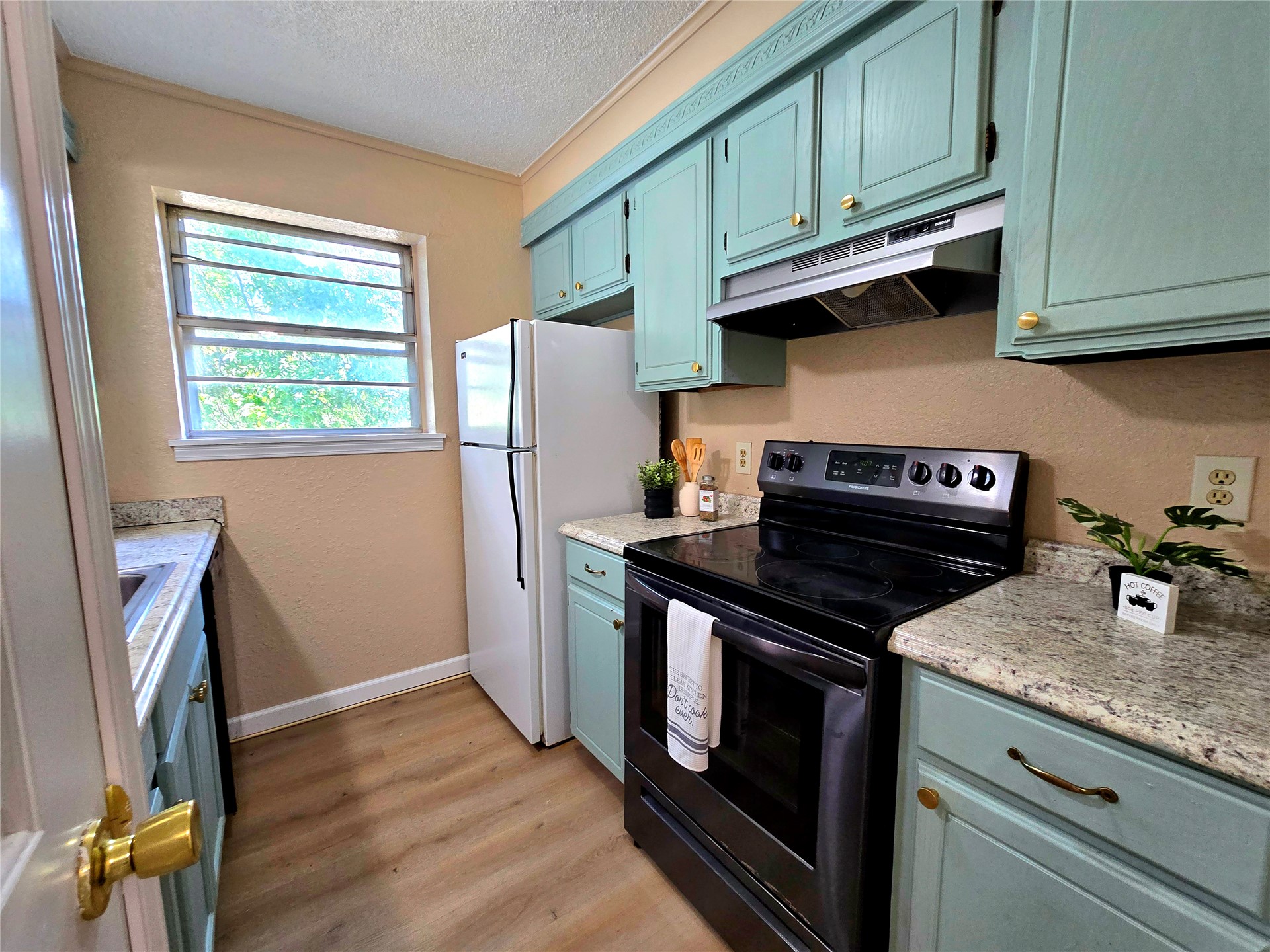 6622 S Zunis Avenue 3e10 Property Photo 13