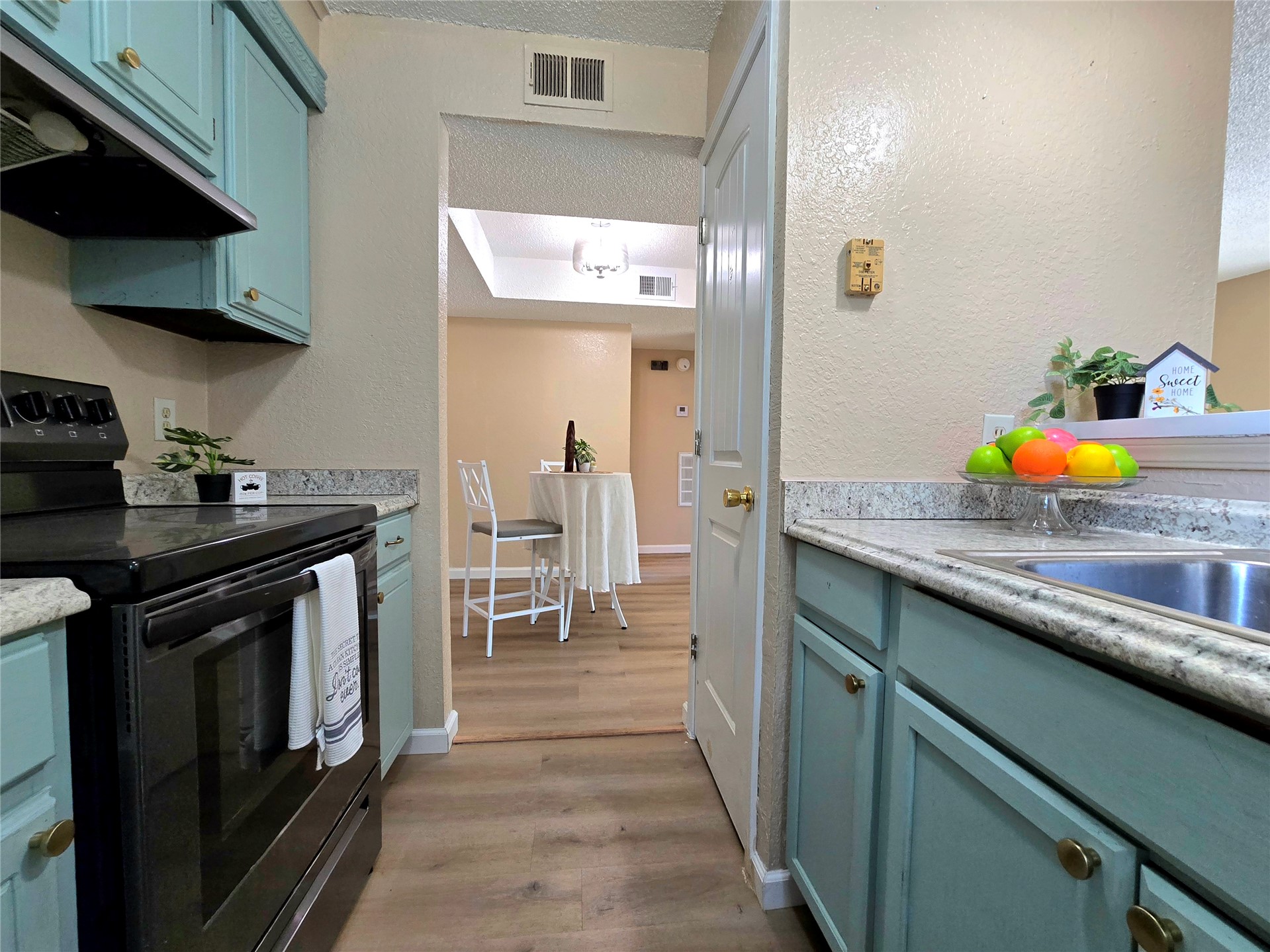6622 S Zunis Avenue 3e10 Property Photo 16