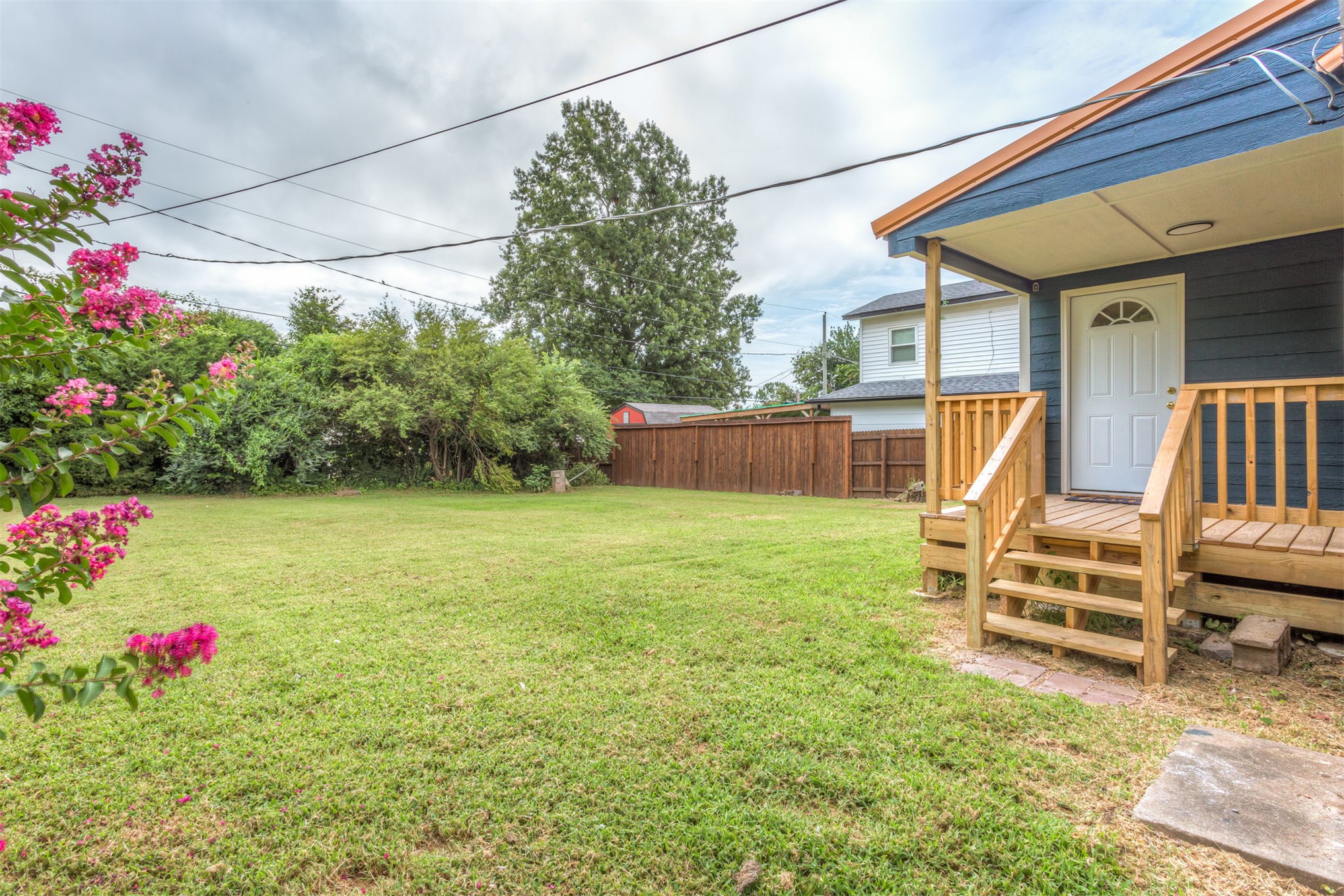 1303 S Darlington Avenue Property Photo 32