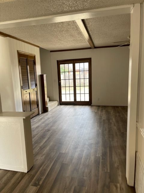 7815 E 77th Place Property Photo 6