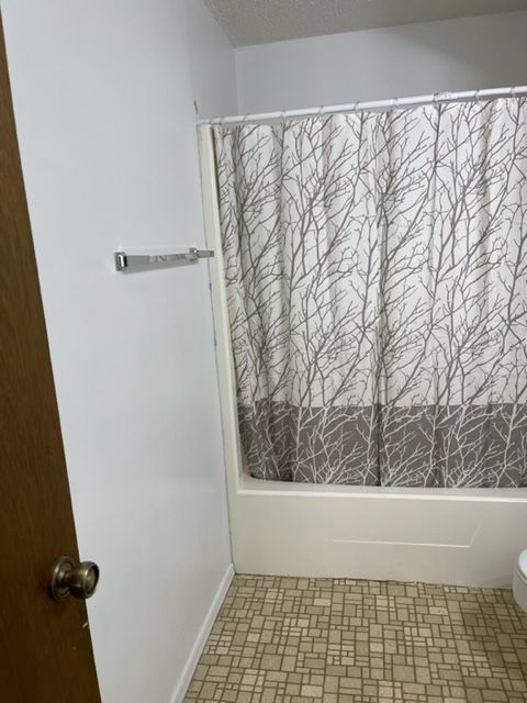 7815 E 77th Place Property Photo 23