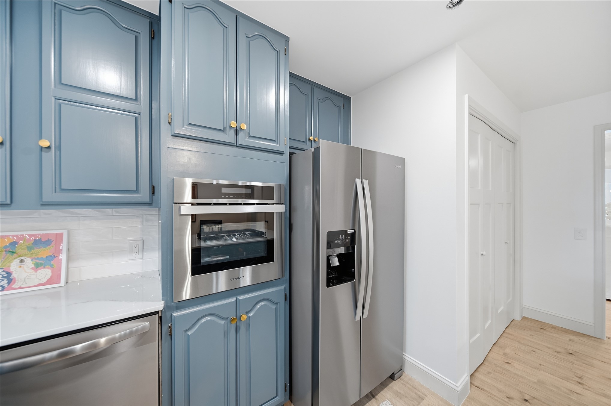 2140 S Columbia Avenue Property Photo 12