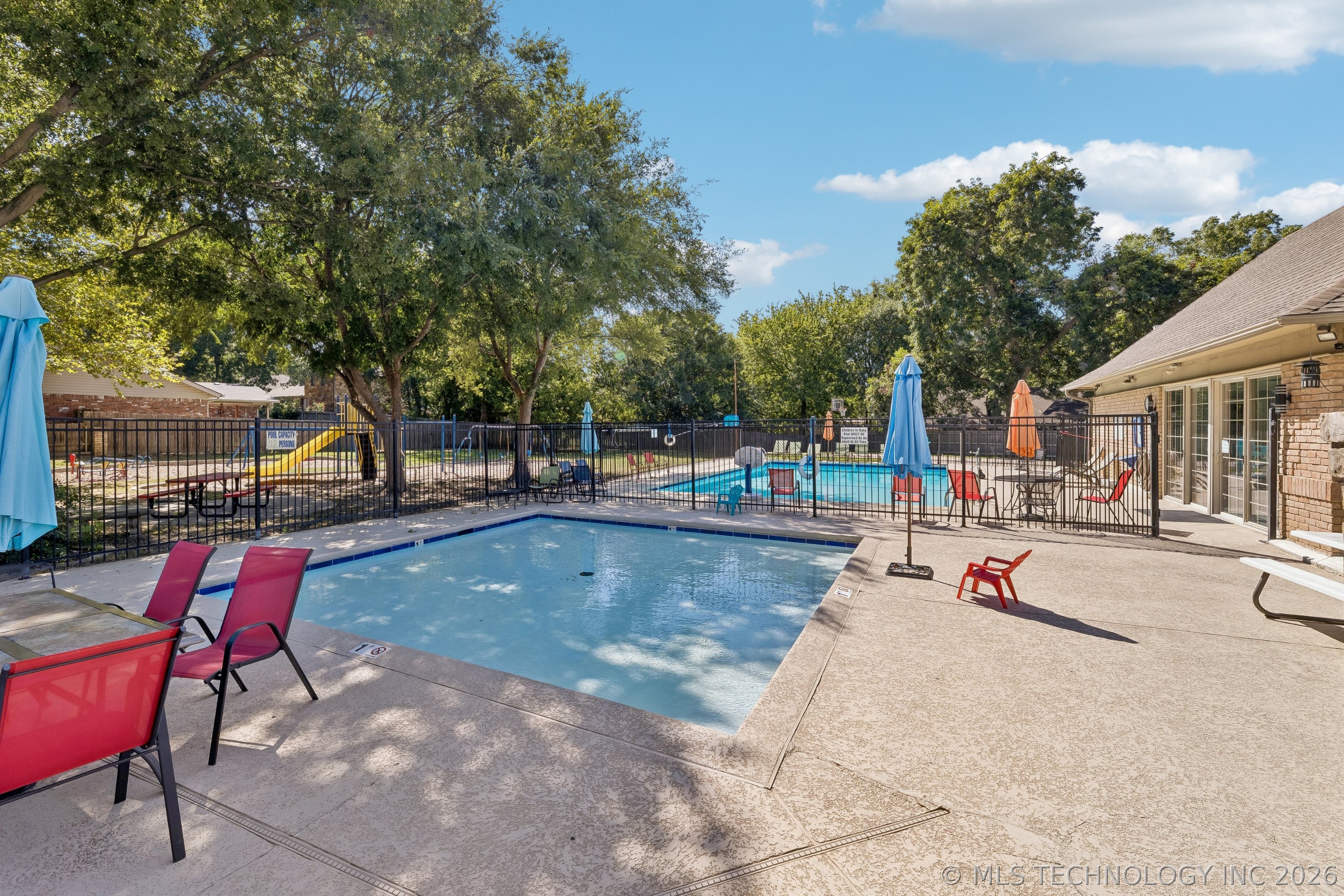 6905 S Knoxville Place Property Photo 43