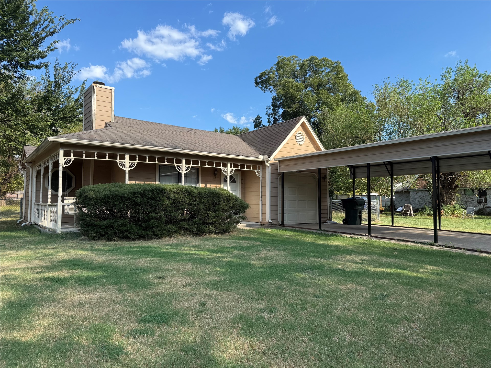 1510 Cherry Property Photo 1