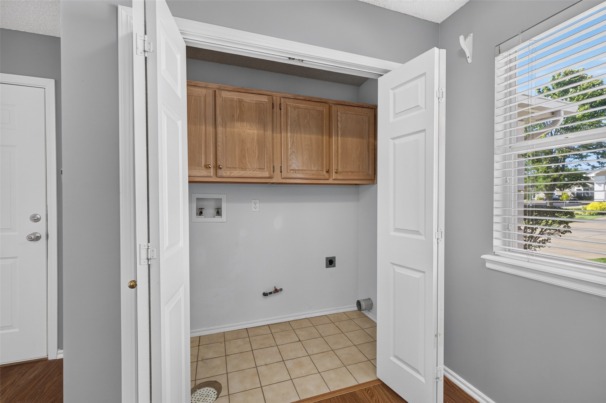 8311 S 84th East Place Property Photo 9