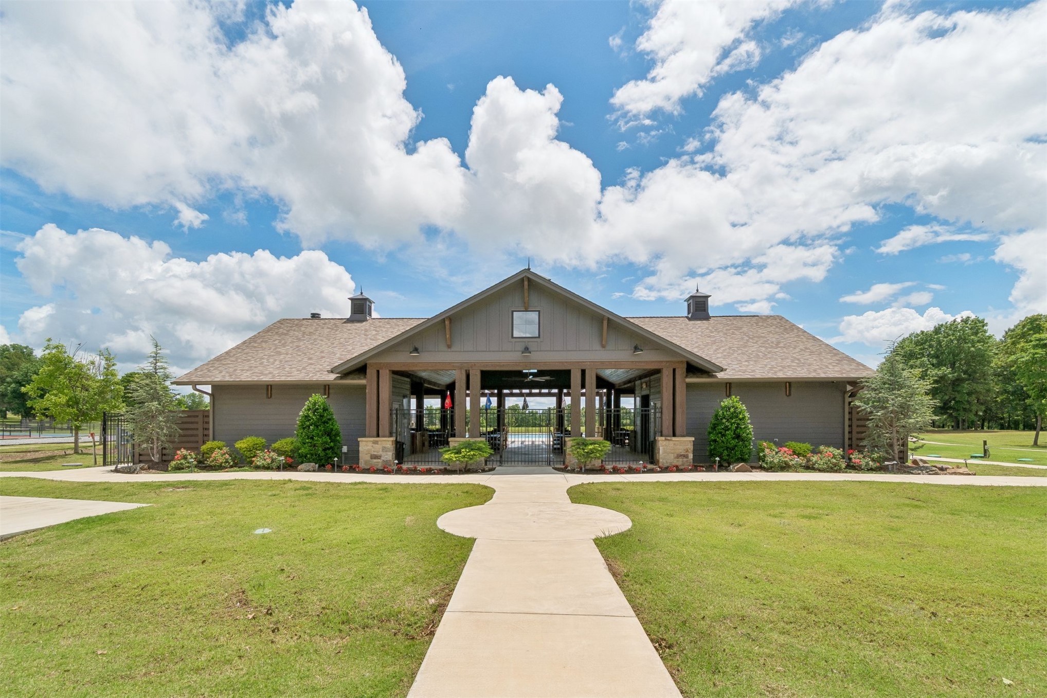 223 Patriot Pointe Property Photo 7