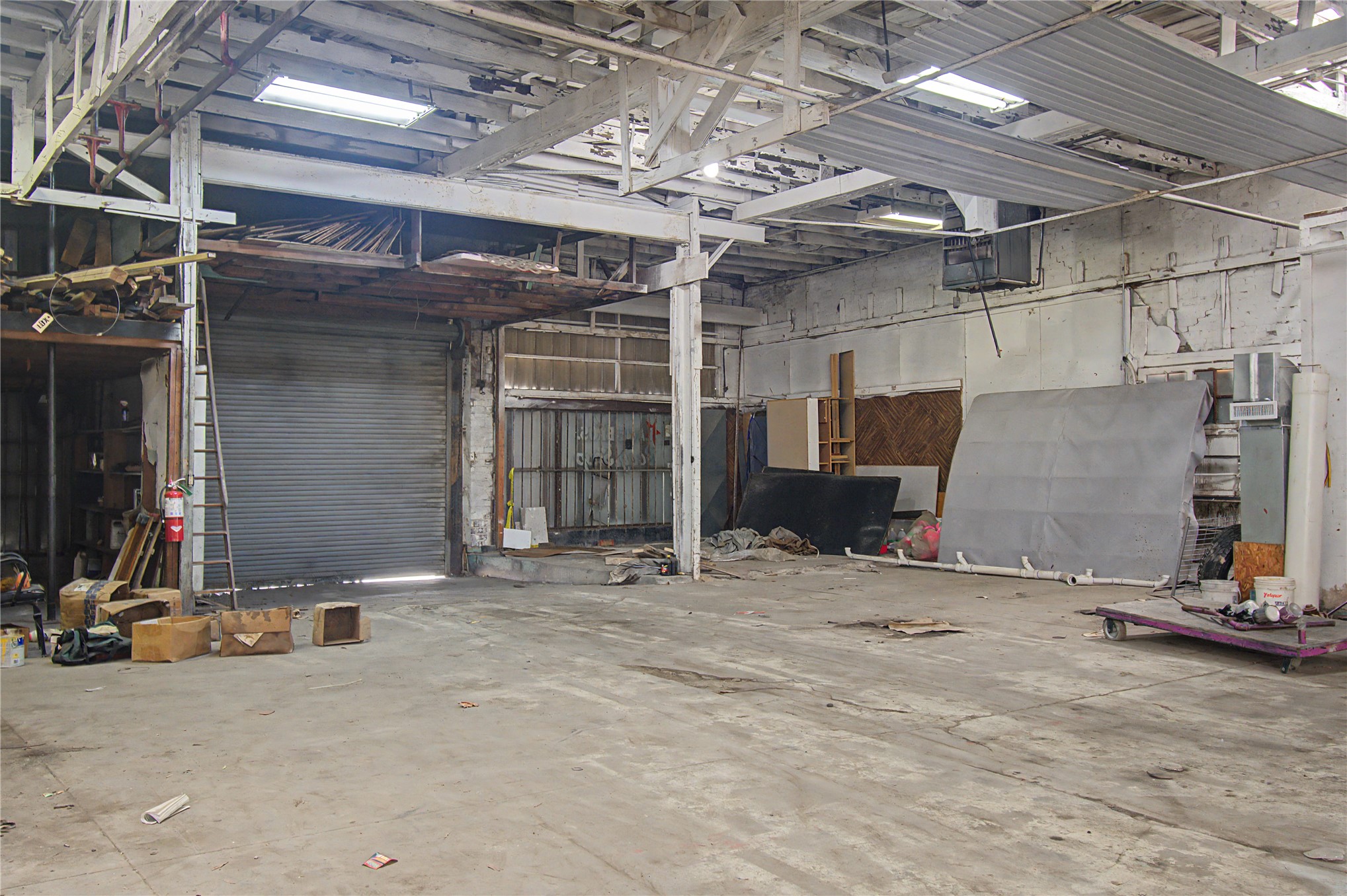 116 E Broadway Property Photo 5