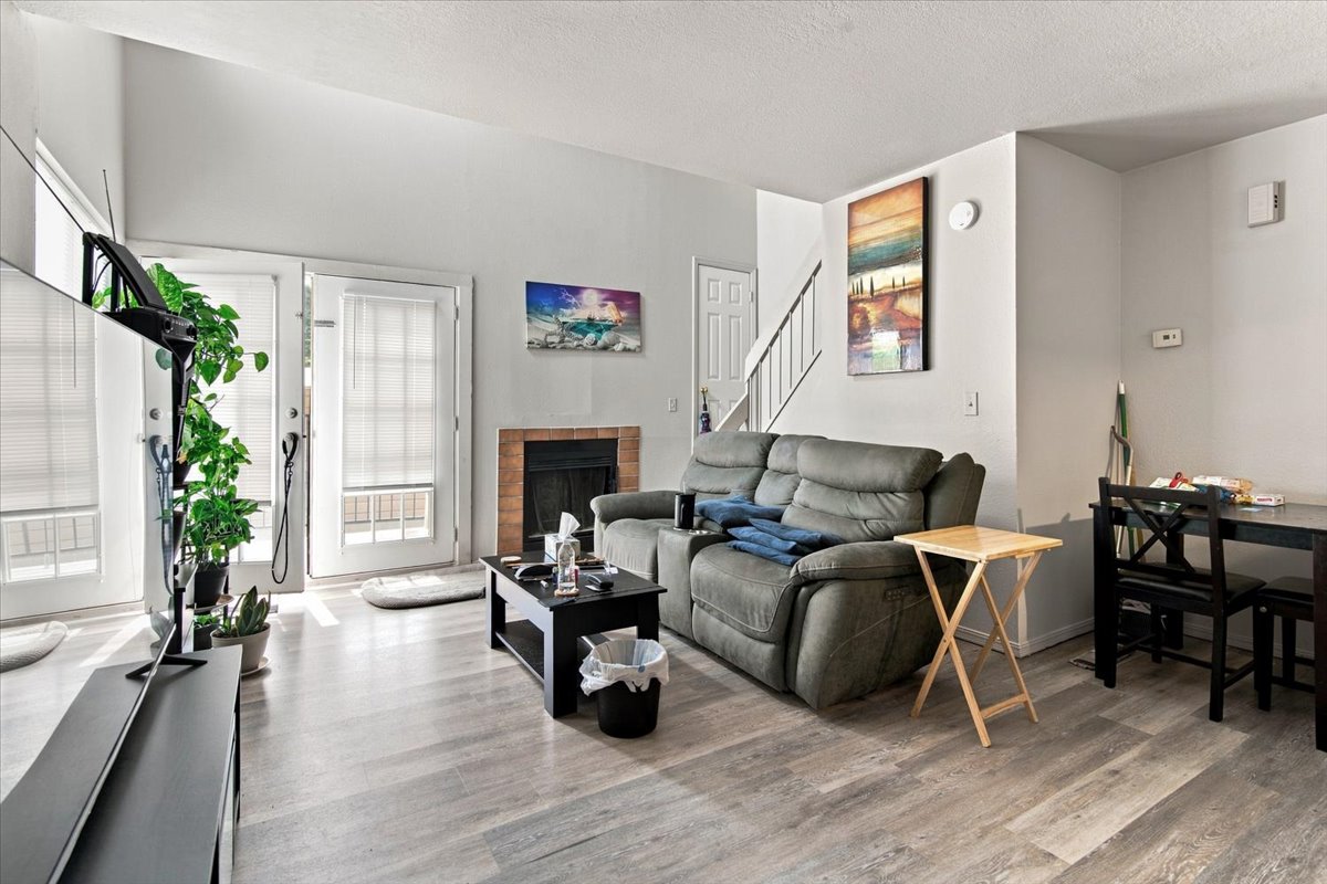 6639 S Victor Avenue G208 Property Photo 3