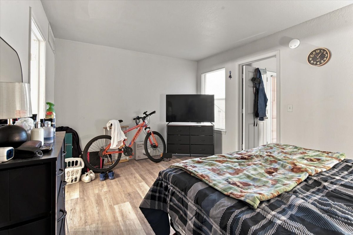 6639 S Victor Avenue G208 Property Photo 9