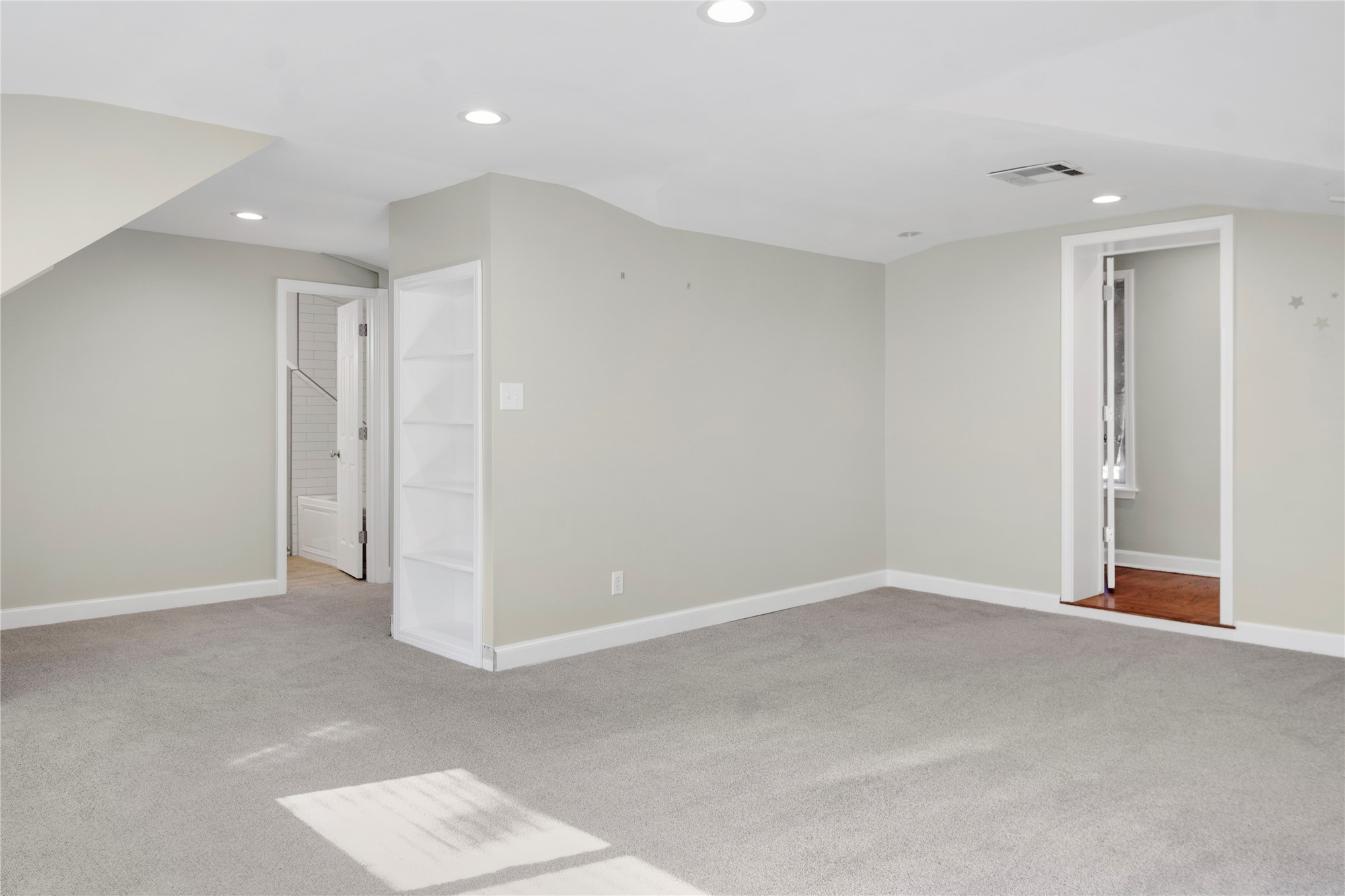 1440 S Marion Avenue Property Photo 20