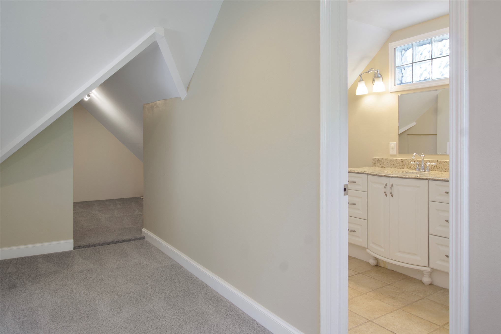 1440 S Marion Avenue Property Photo 21