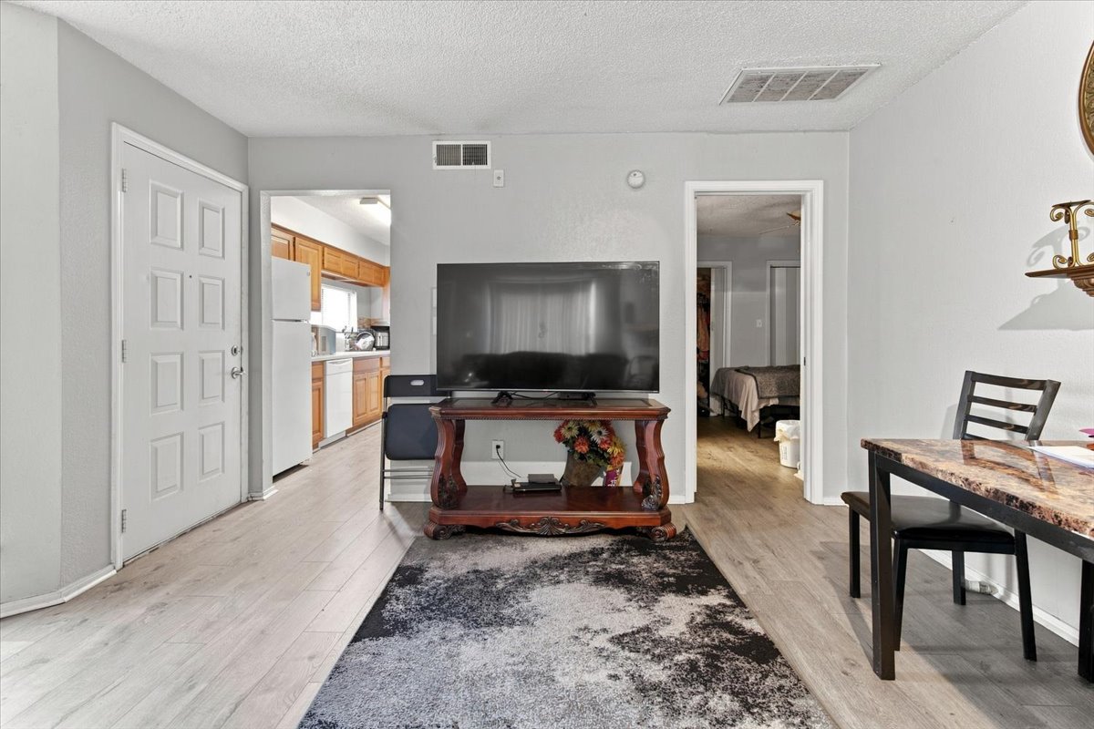6737 S Peoria Avenue A115 Property Photo 6