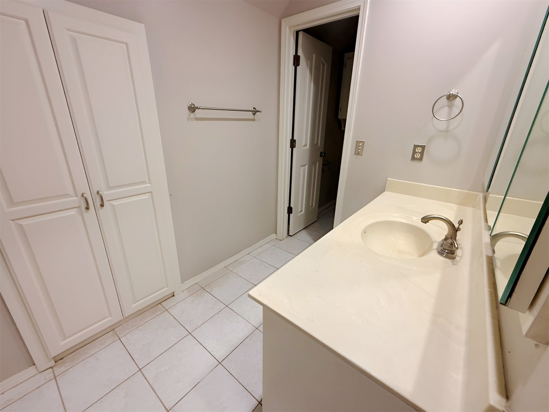 6524 S 66th East Avenue Property Photo 19