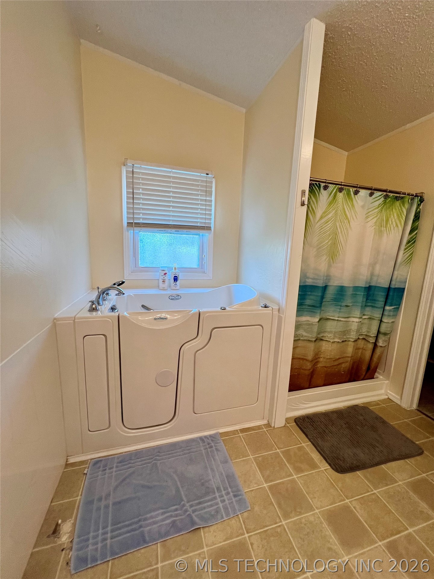 8150 Peaceful Lane Property Photo 16