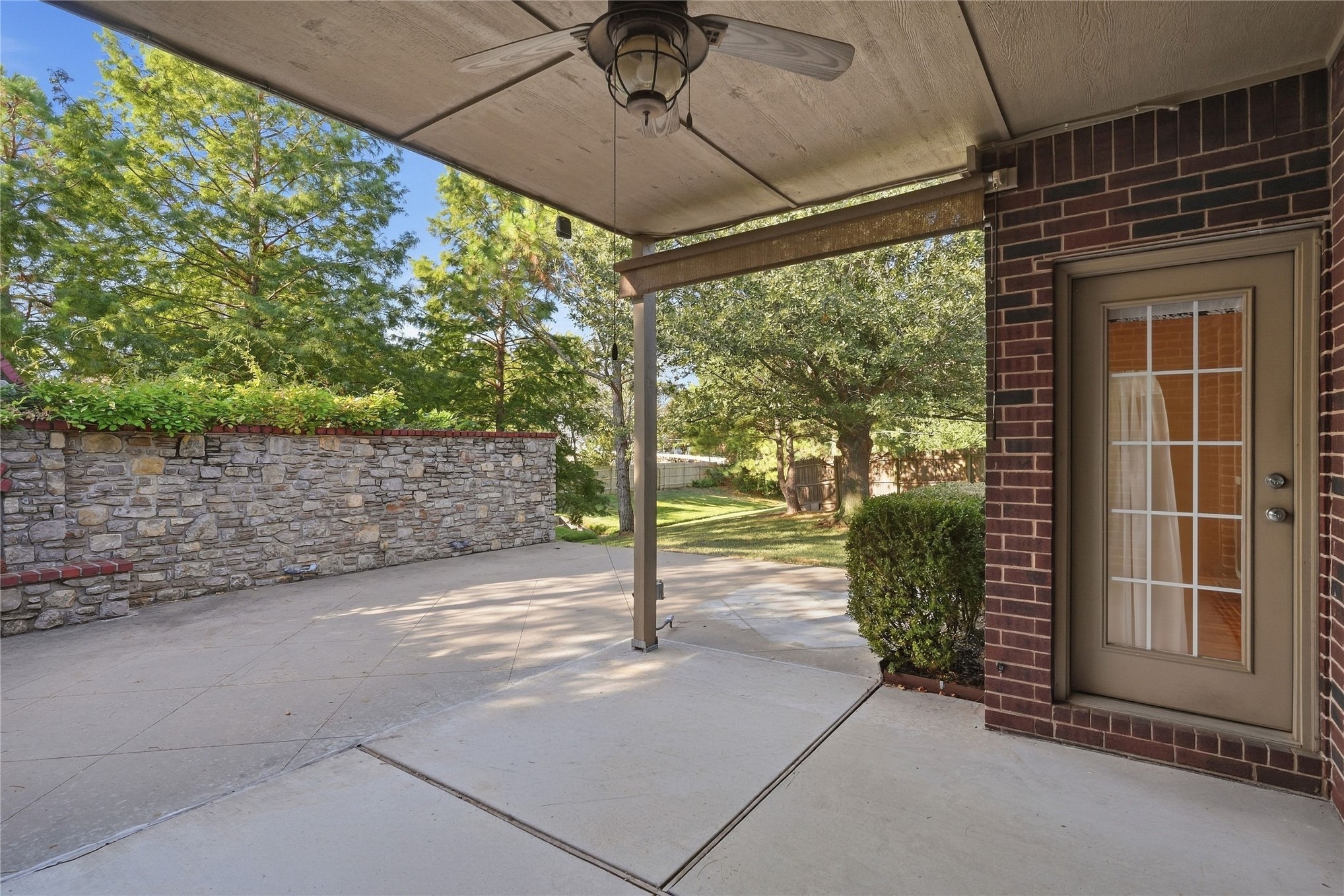 4129 W Fulton Street Property Photo 5