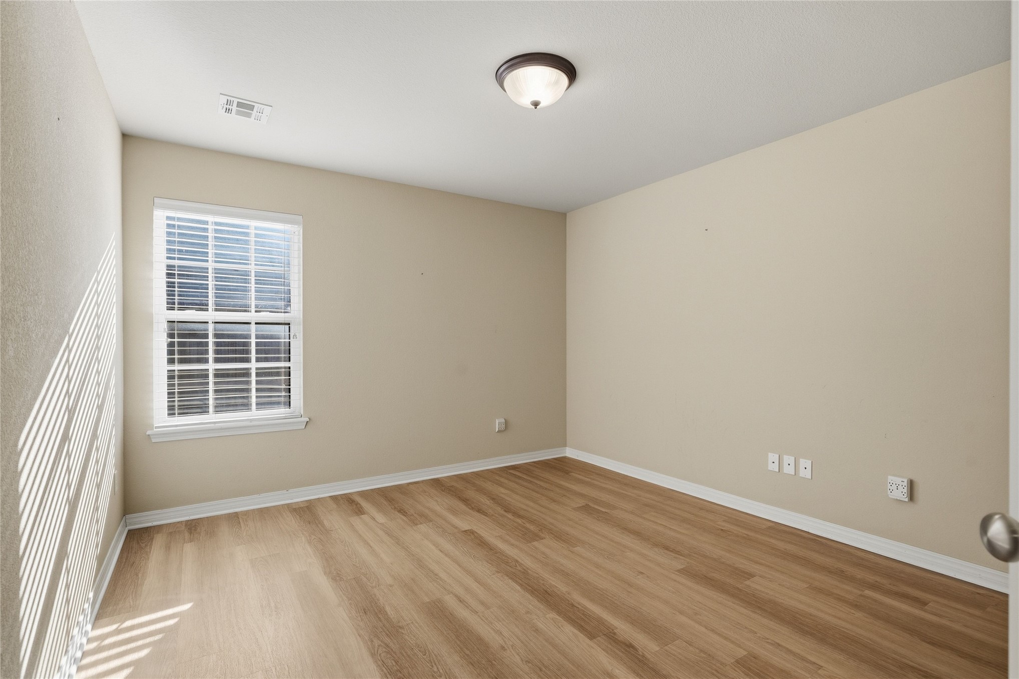 4129 W Fulton Street Property Photo 50