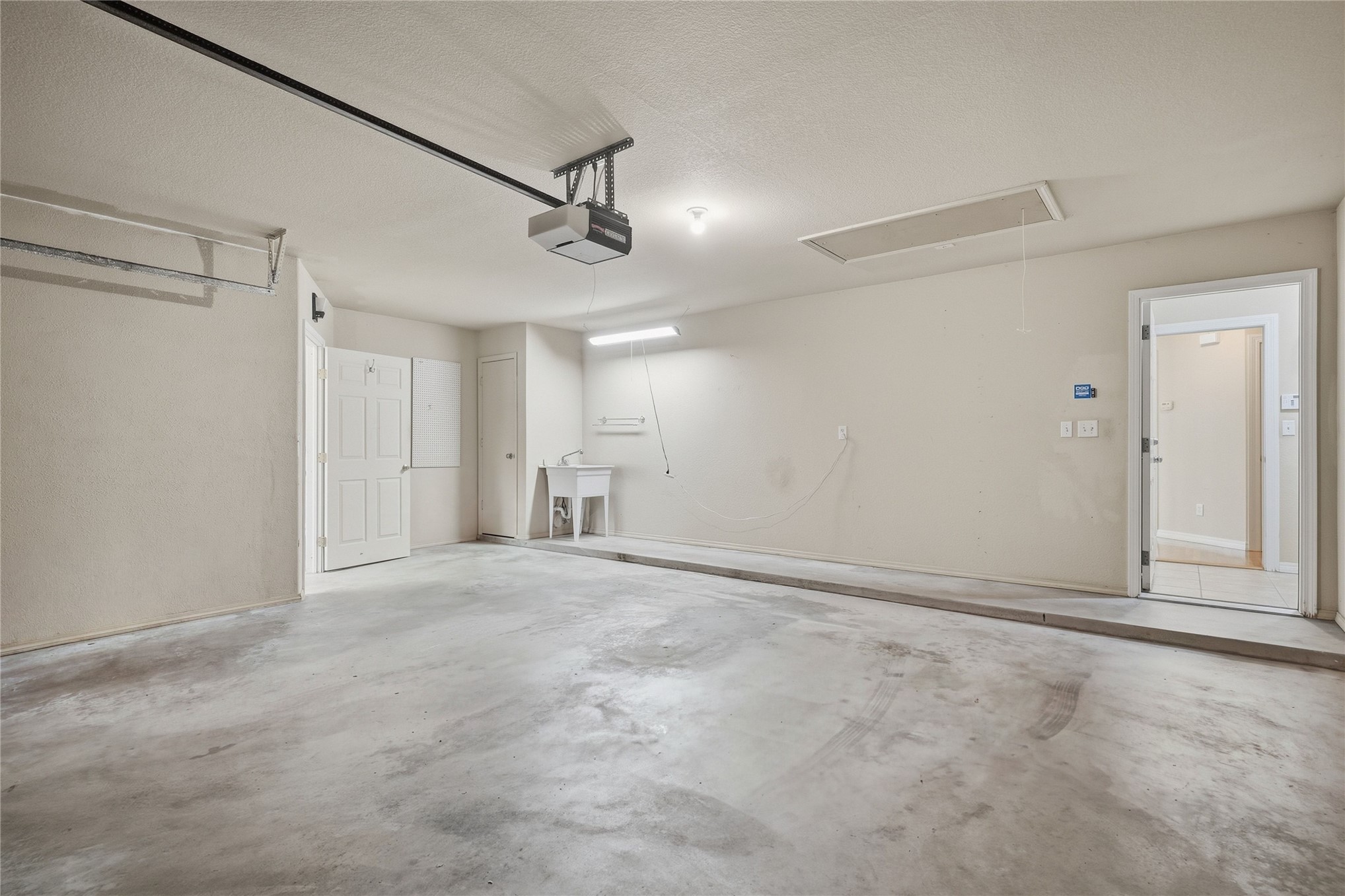 4129 W Fulton Street Property Photo 55