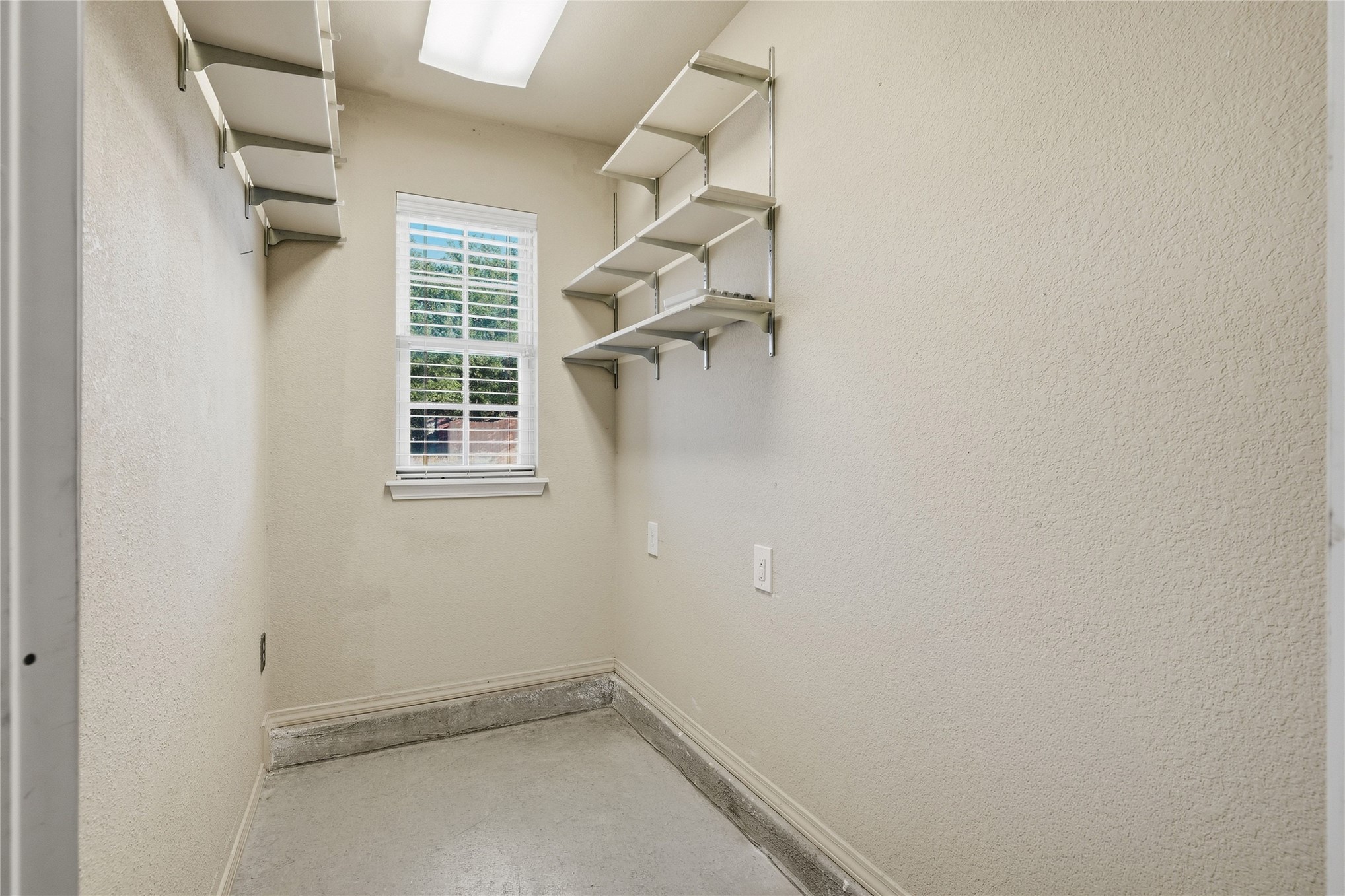 4129 W Fulton Street Property Photo 57