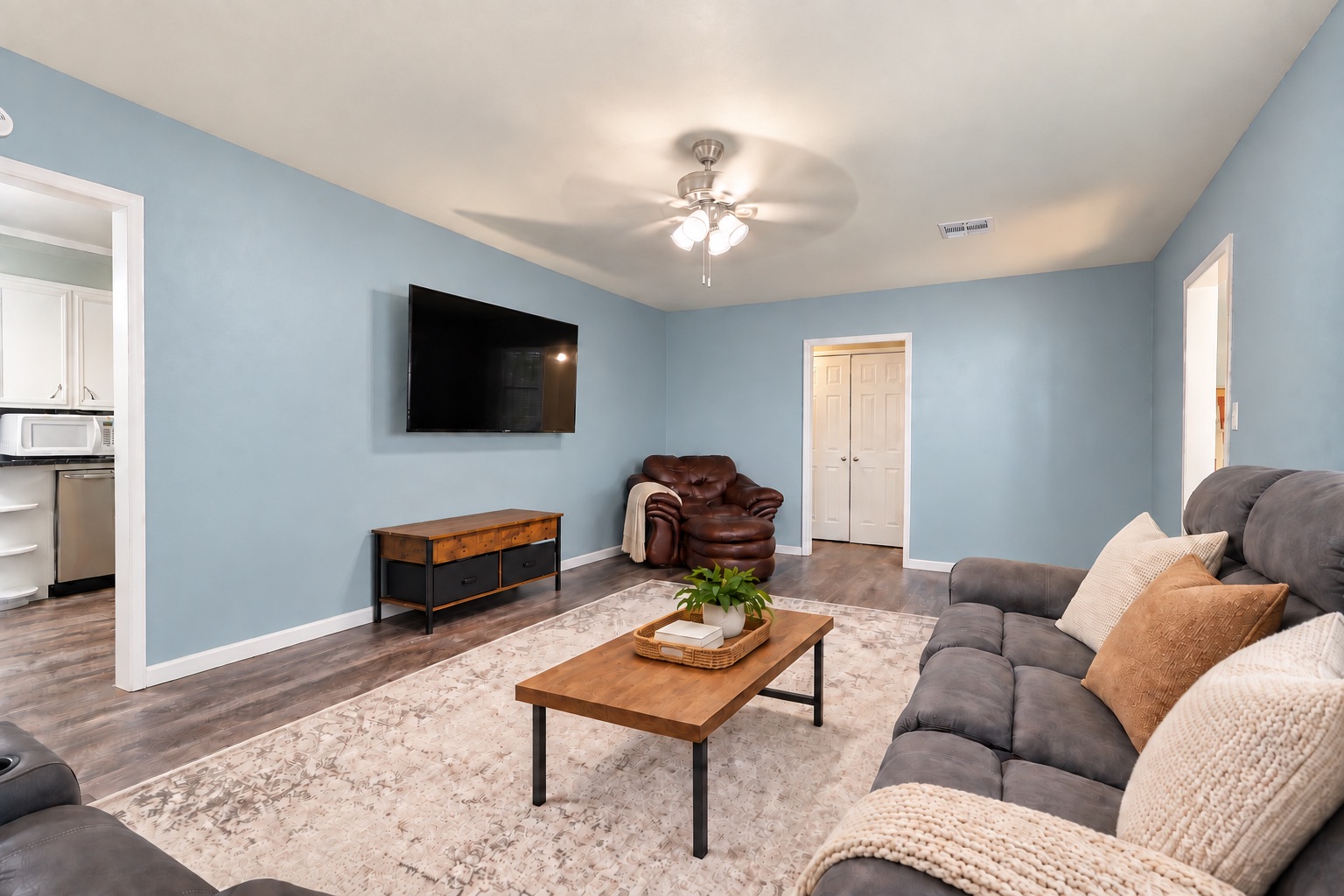 1807 7th Avenue Nw Property Photo 4