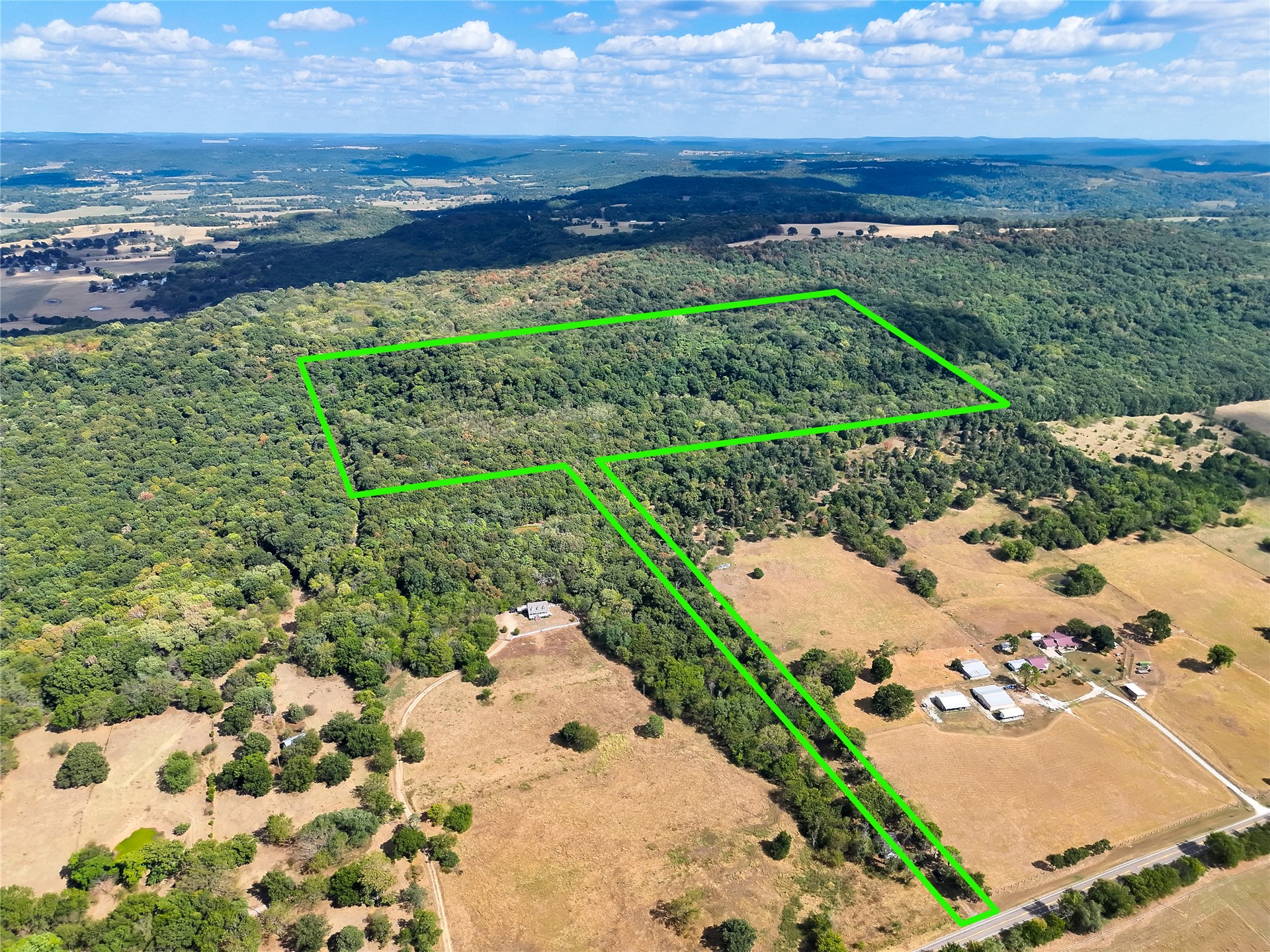 17402 S Highway 59 Property Photo 9