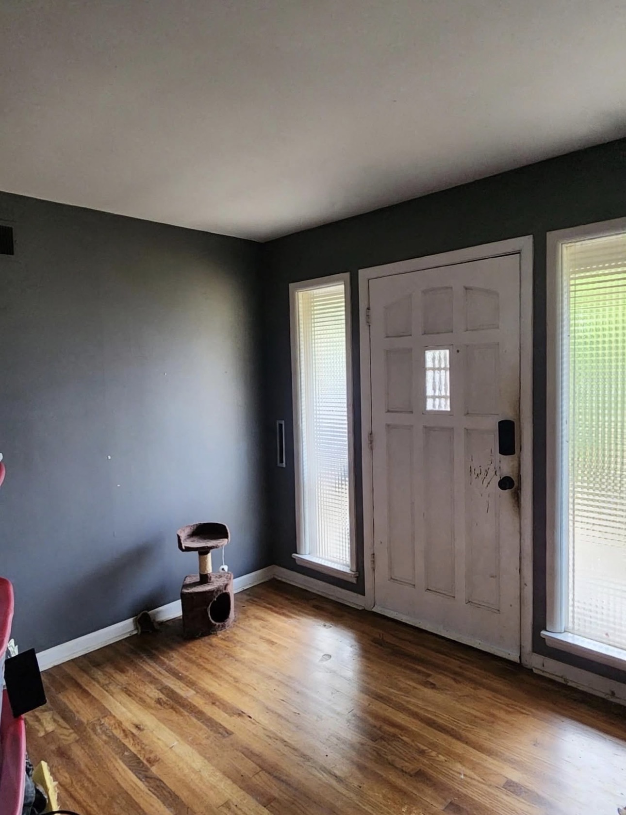 1210 E Duke Street Property Photo 6