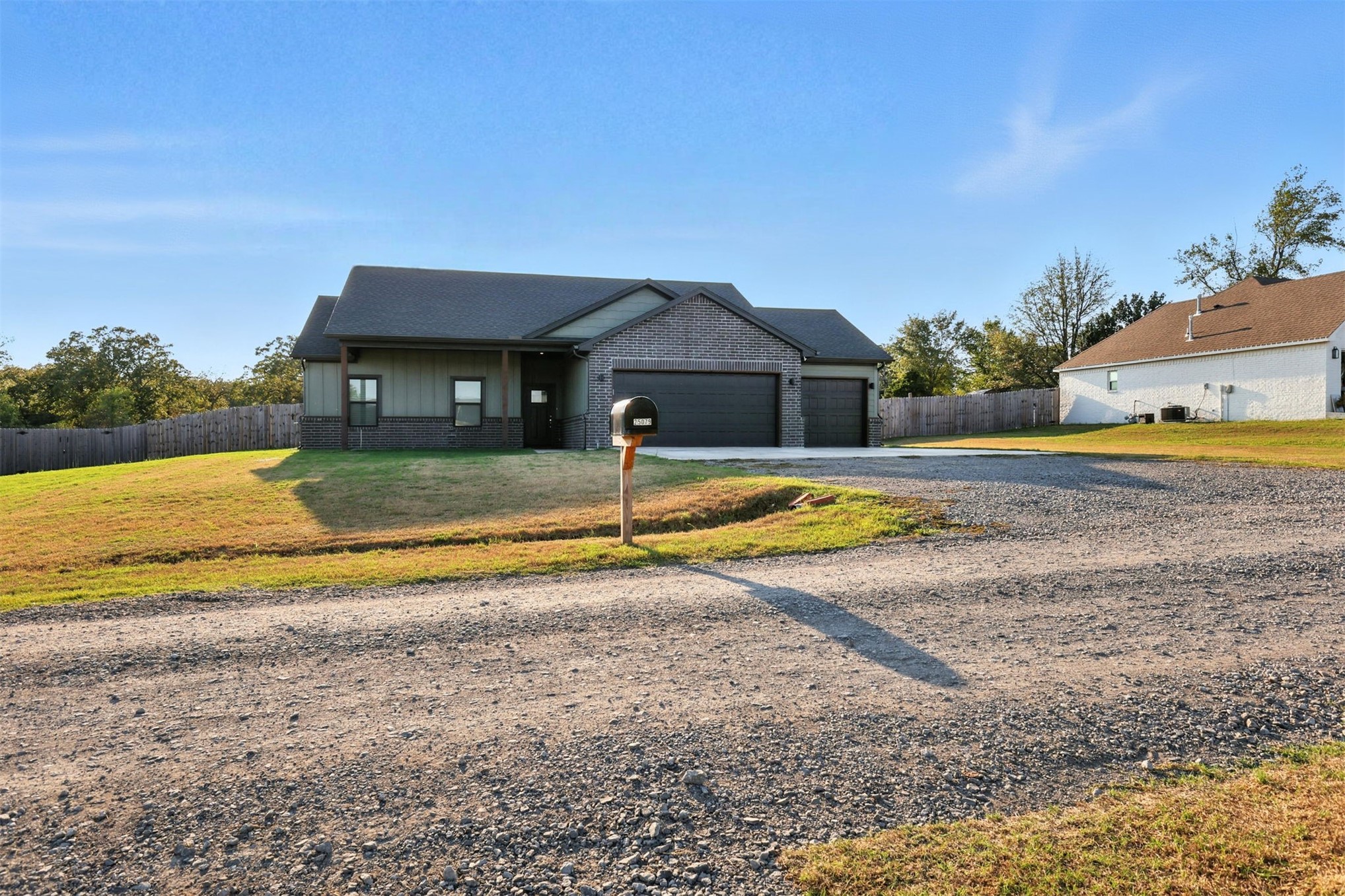 25079 S 519 Road Property Photo 4