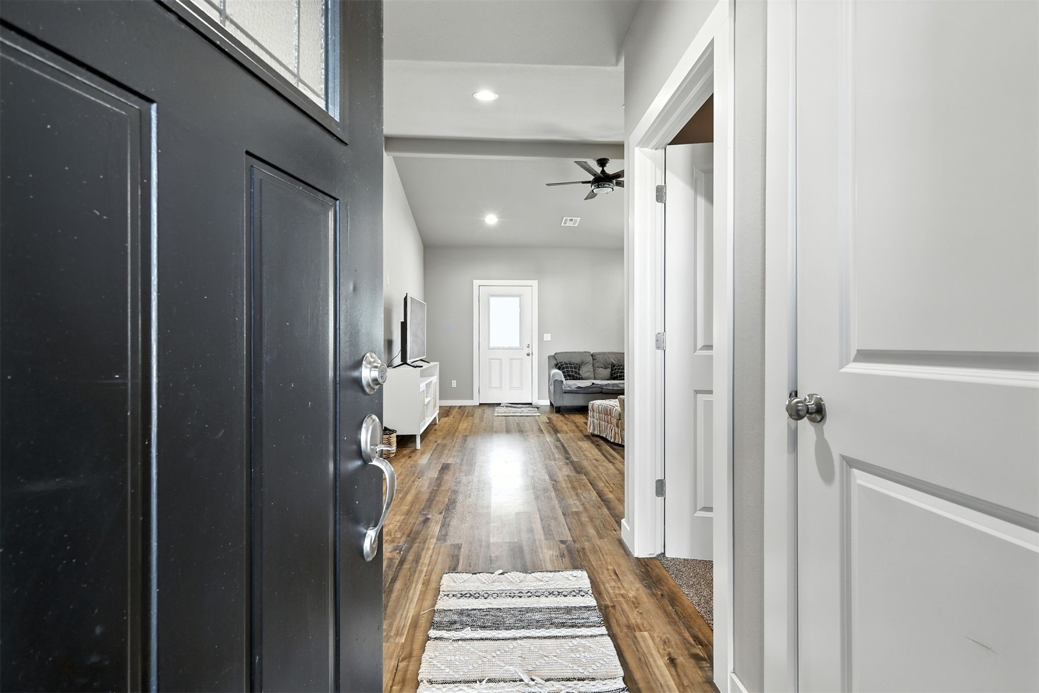 25079 S 519 Road Property Photo 6