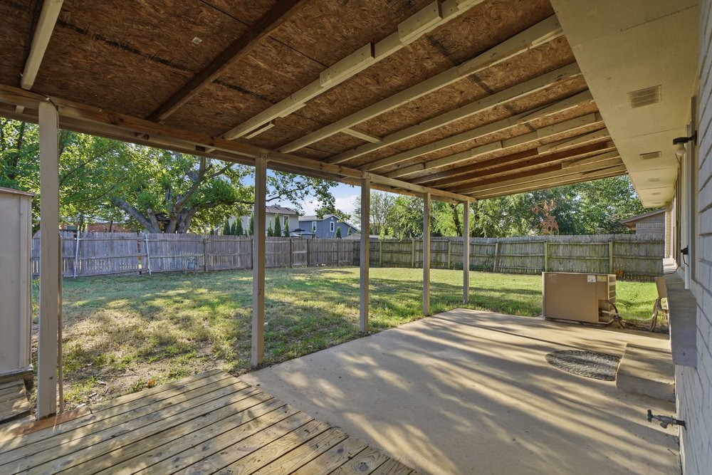 14399 S Poplar Street Property Photo 16